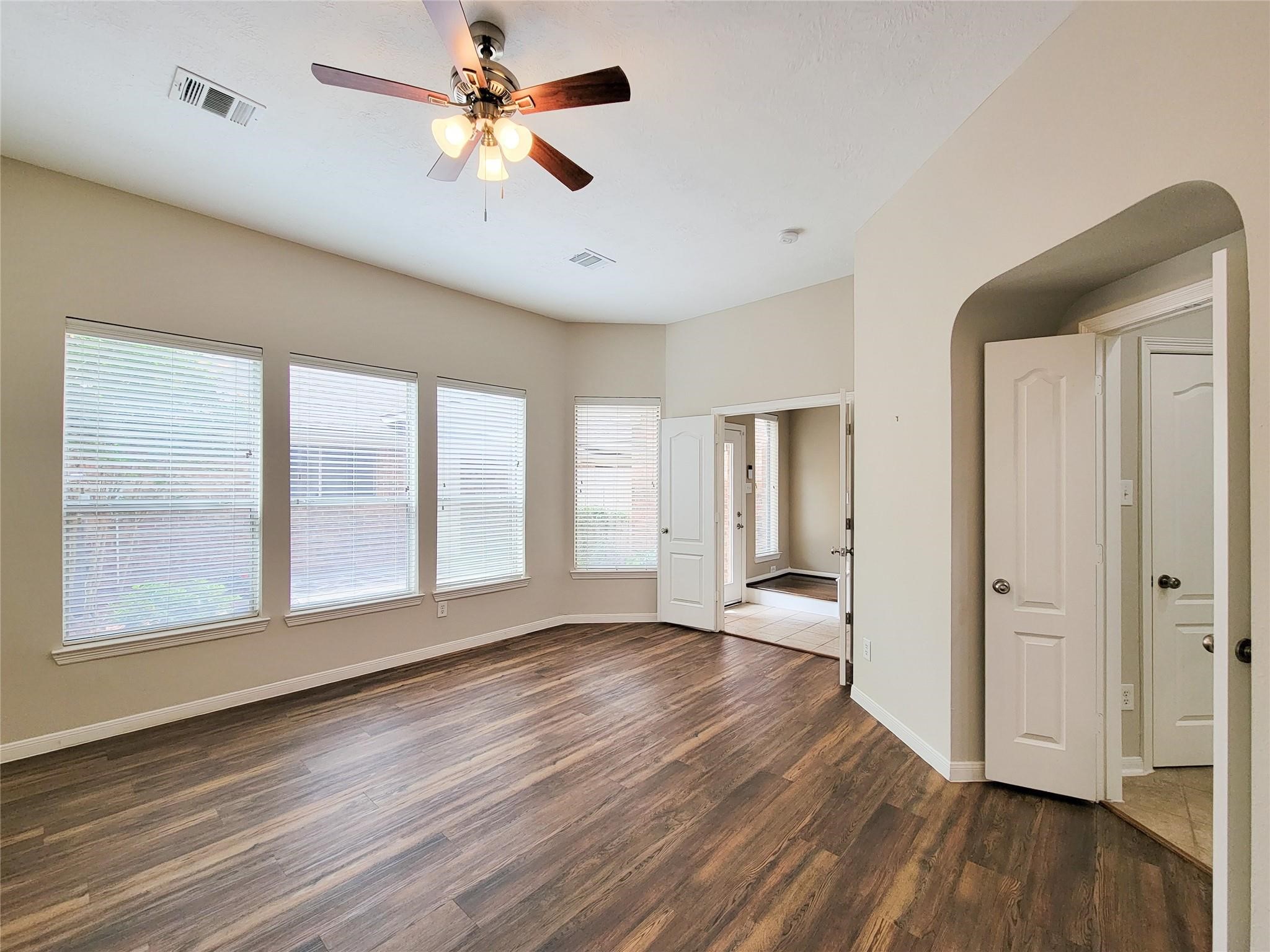 17918 Skyline Arbor Terrace, Houston, TX 77094