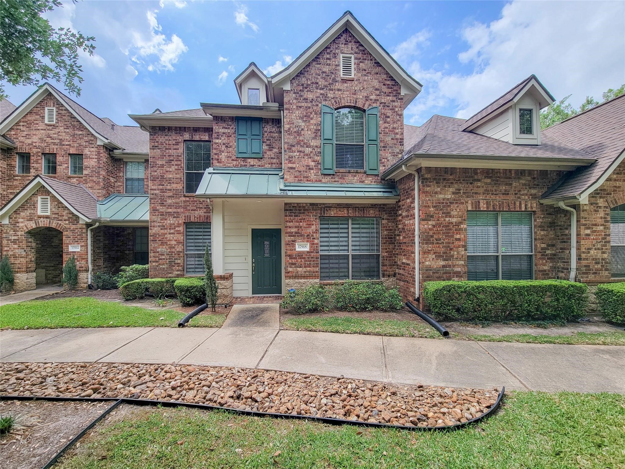 17918 Skyline Arbor Terrace, Houston, TX 77094