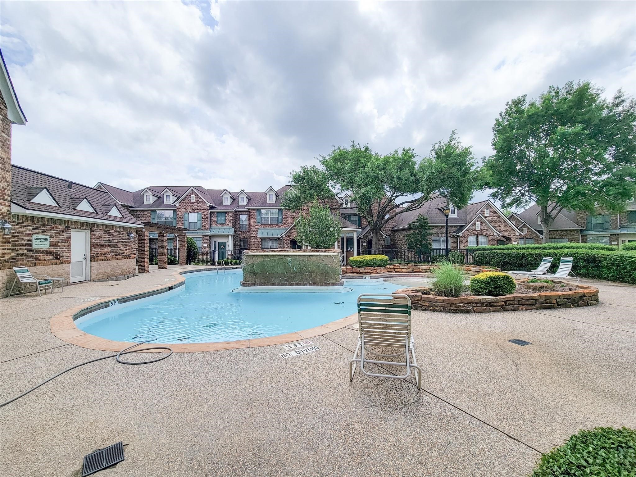 17918 Skyline Arbor Terrace, Houston, TX 77094