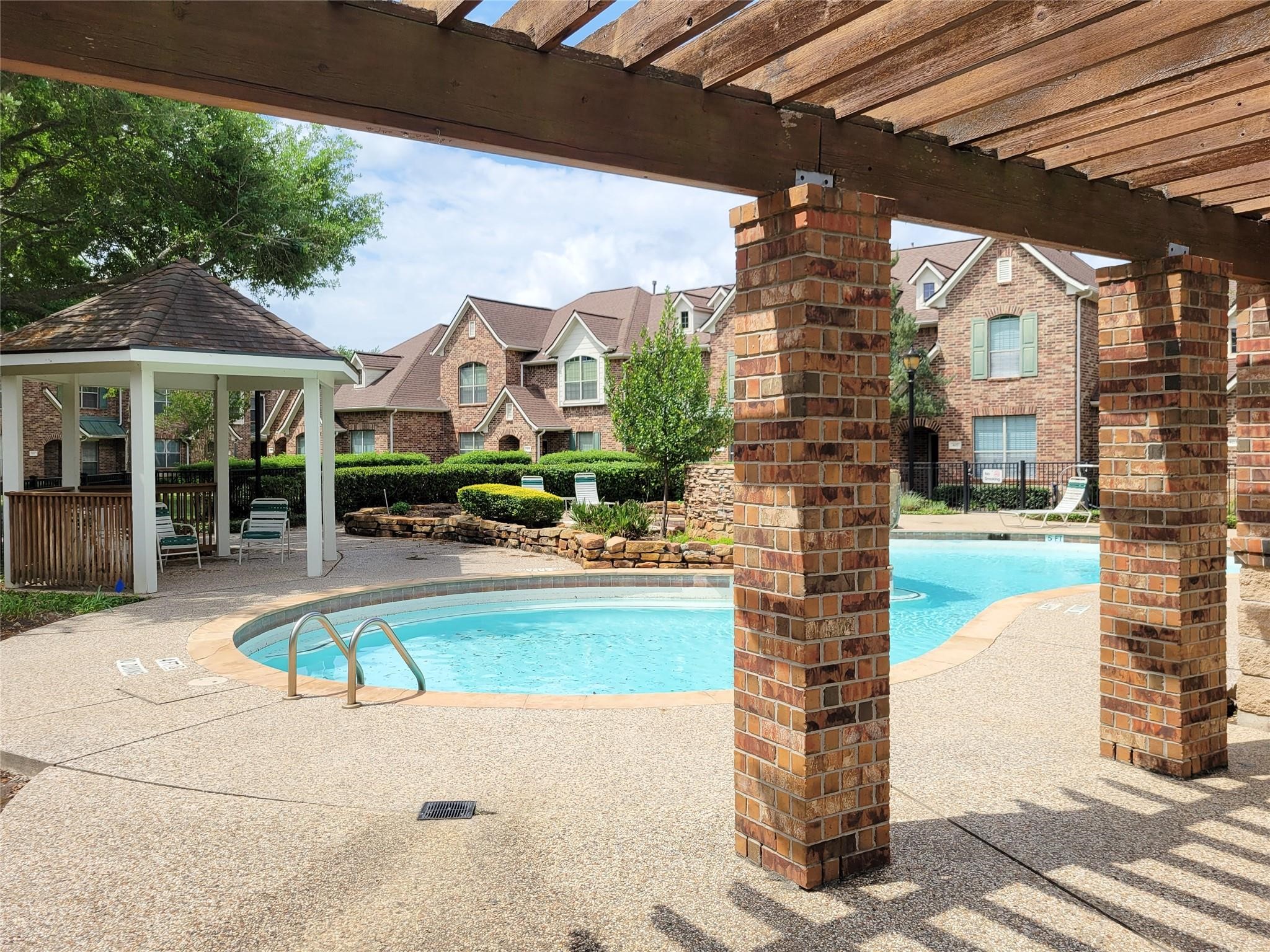 17918 Skyline Arbor Terrace, Houston, TX 77094