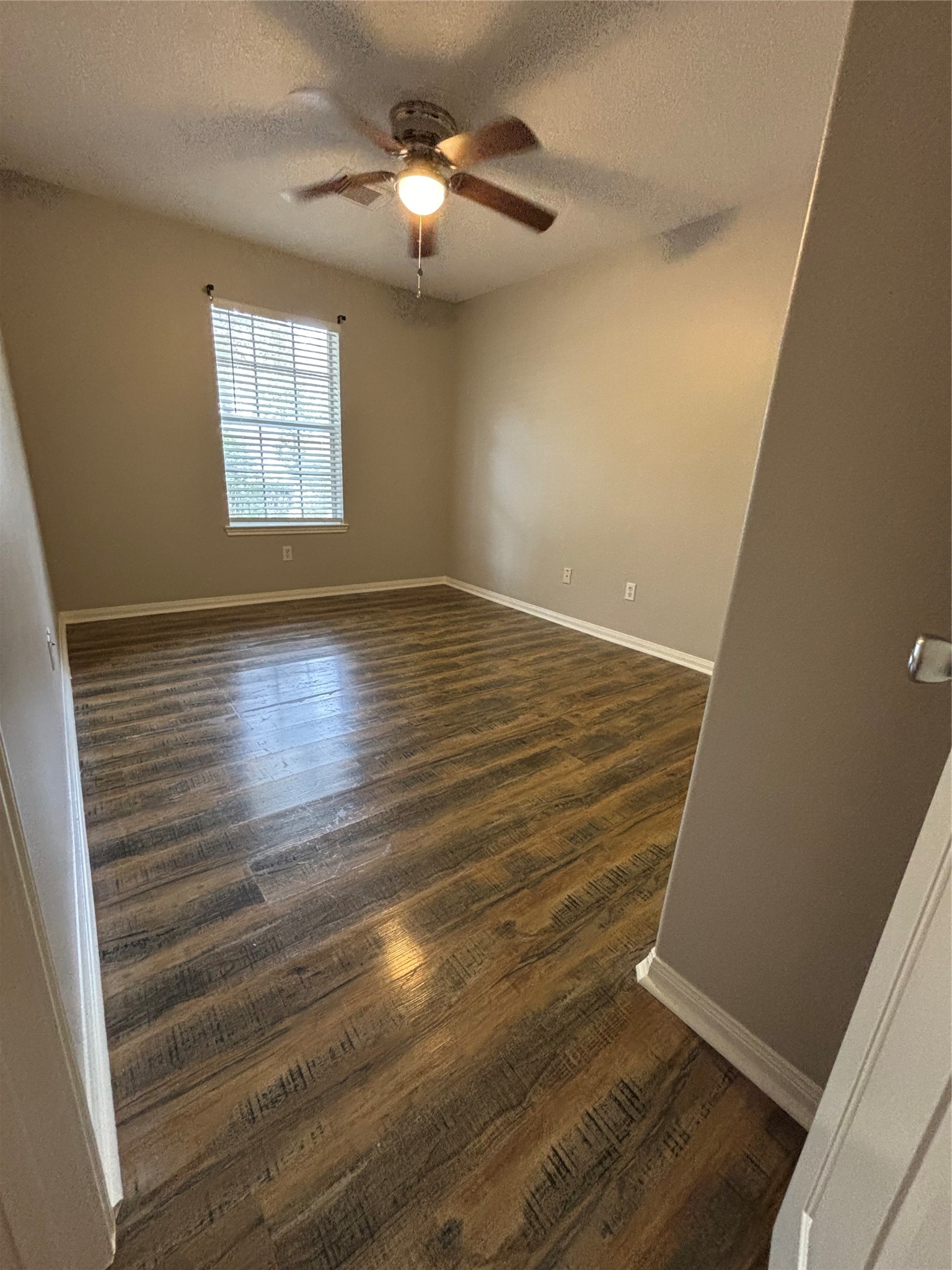 27 Delta Mill Court, Conroe, TX 77385