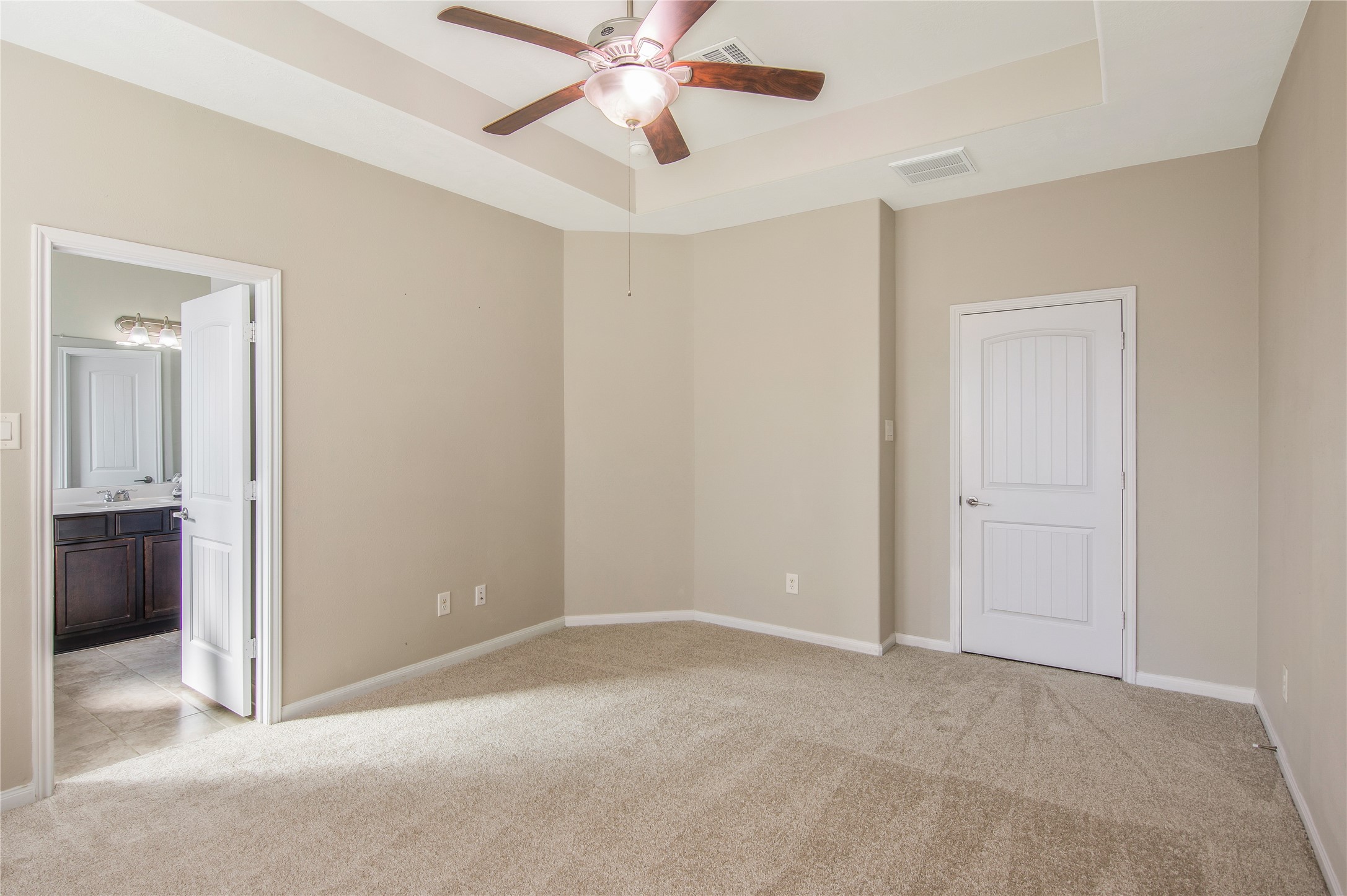 21670 Chokecherry Avenue, Porter, TX 77365