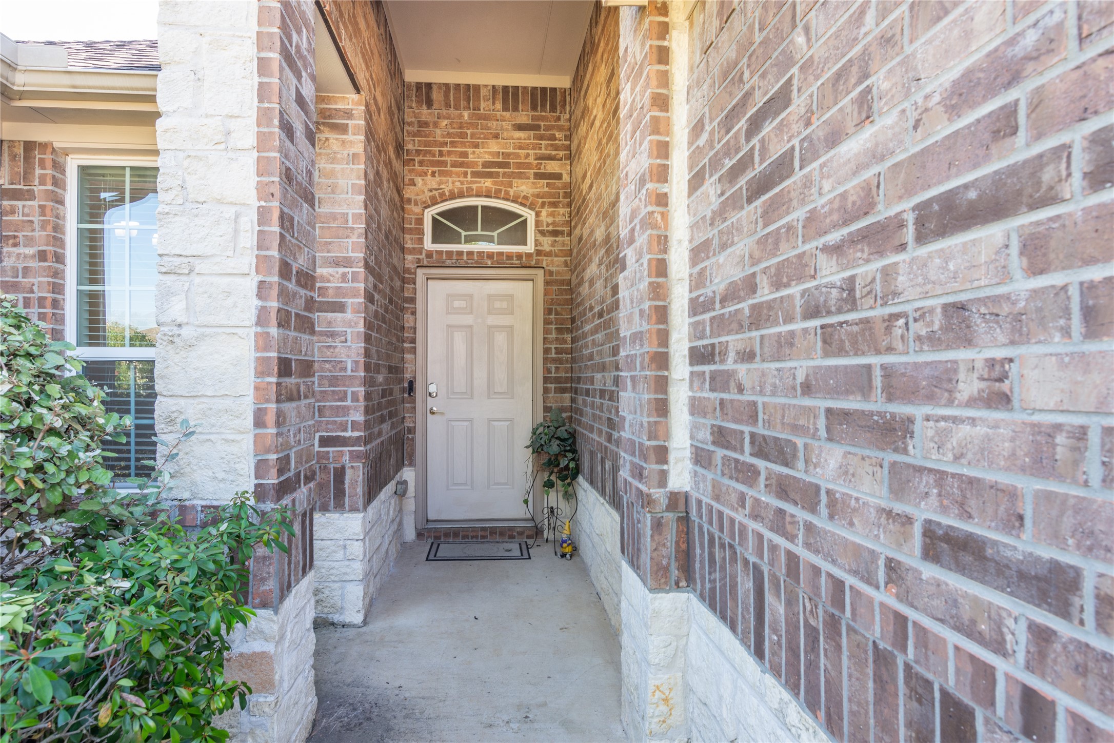 21670 Chokecherry Avenue, Porter, TX 77365