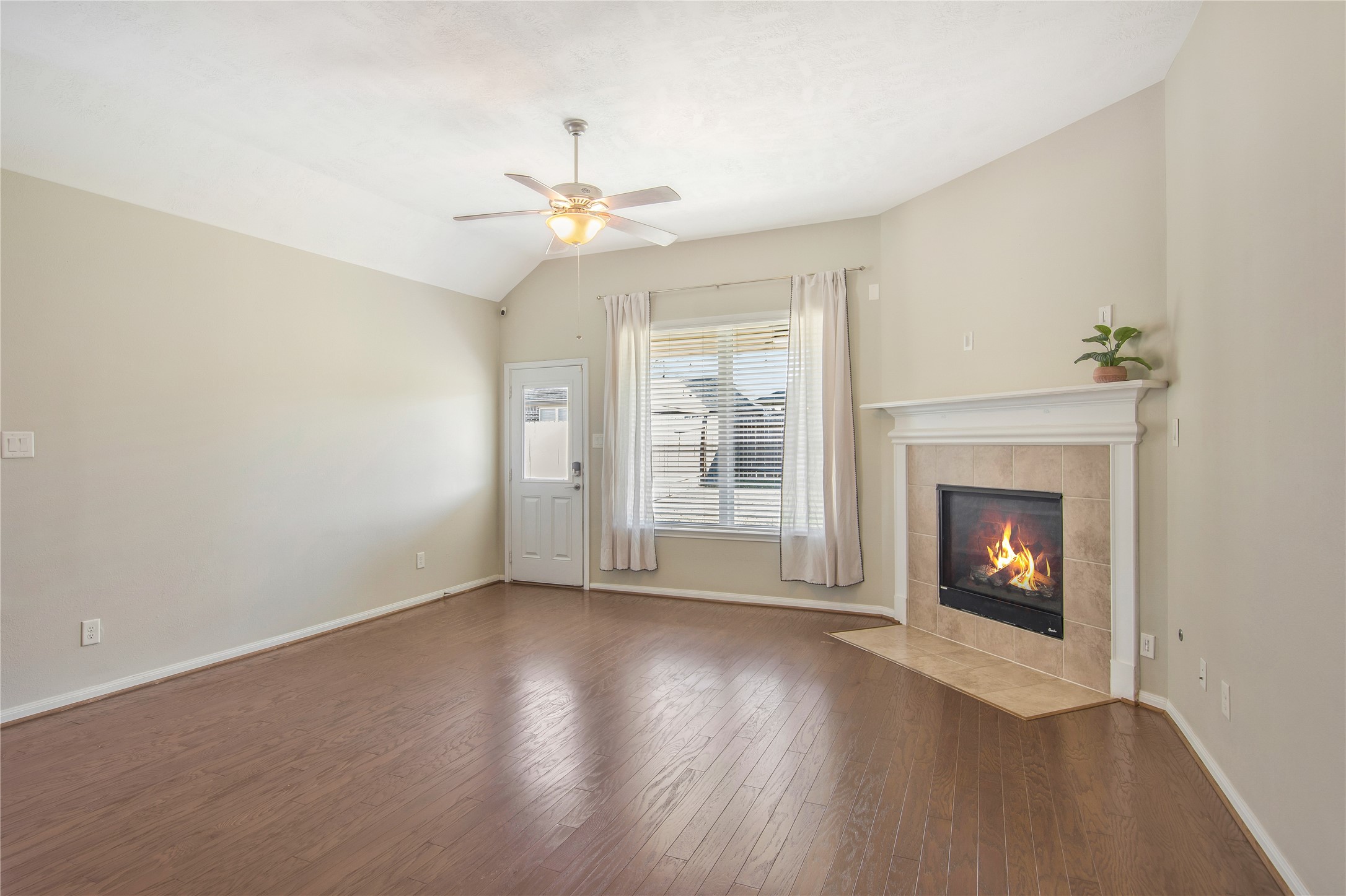 21670 Chokecherry Avenue, Porter, TX 77365