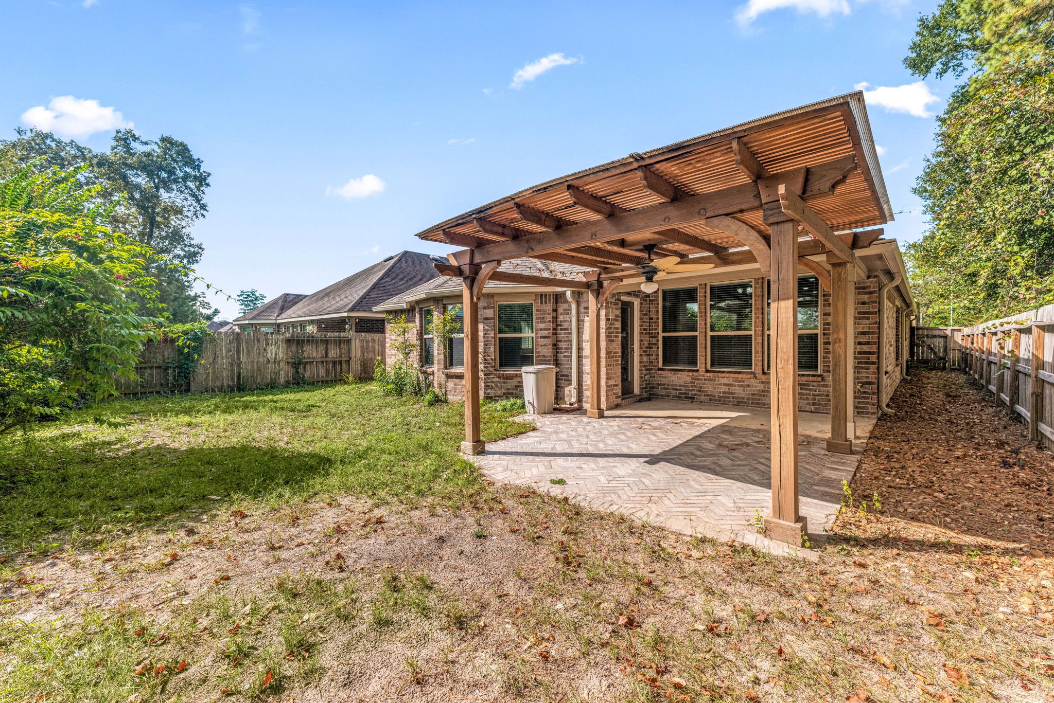 4568 Argonne Woods Drive, Porter, TX 77365