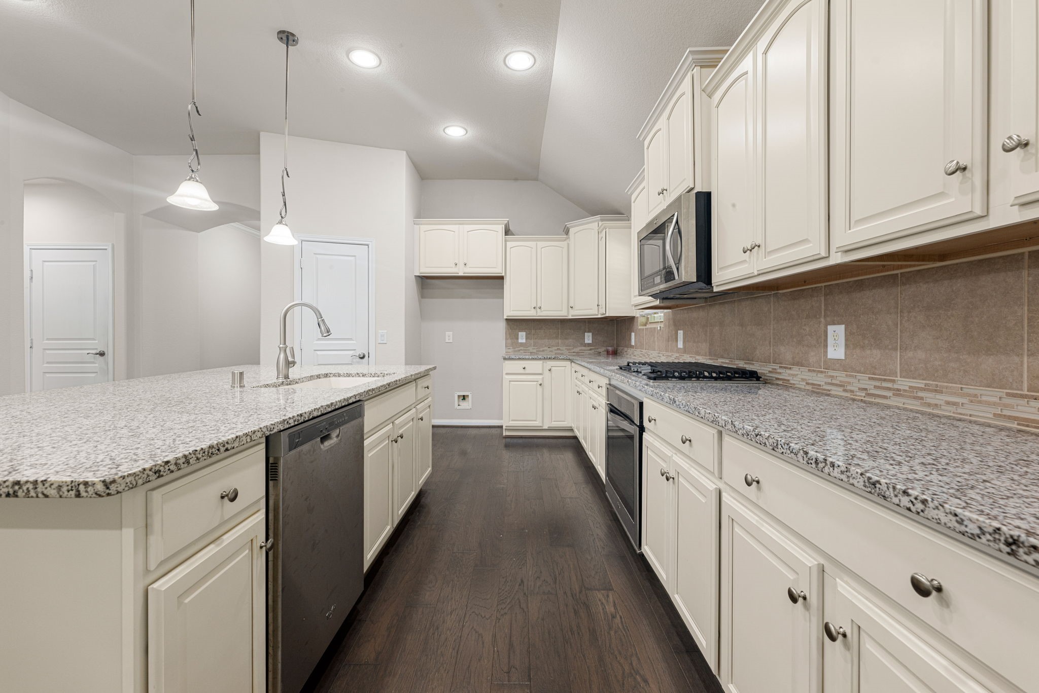 4568 Argonne Woods Drive, Porter, TX 77365
