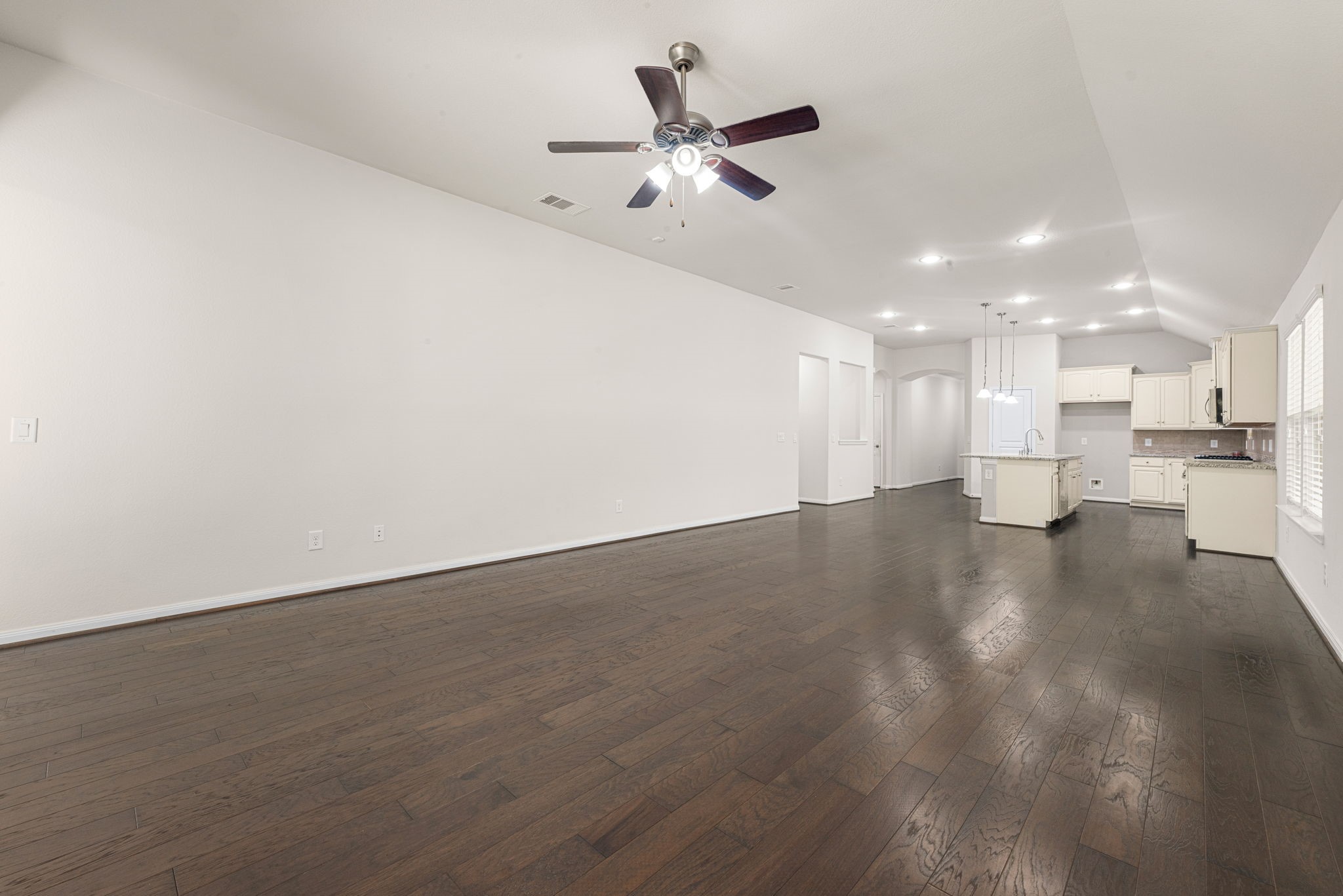 4568 Argonne Woods Drive, Porter, TX 77365