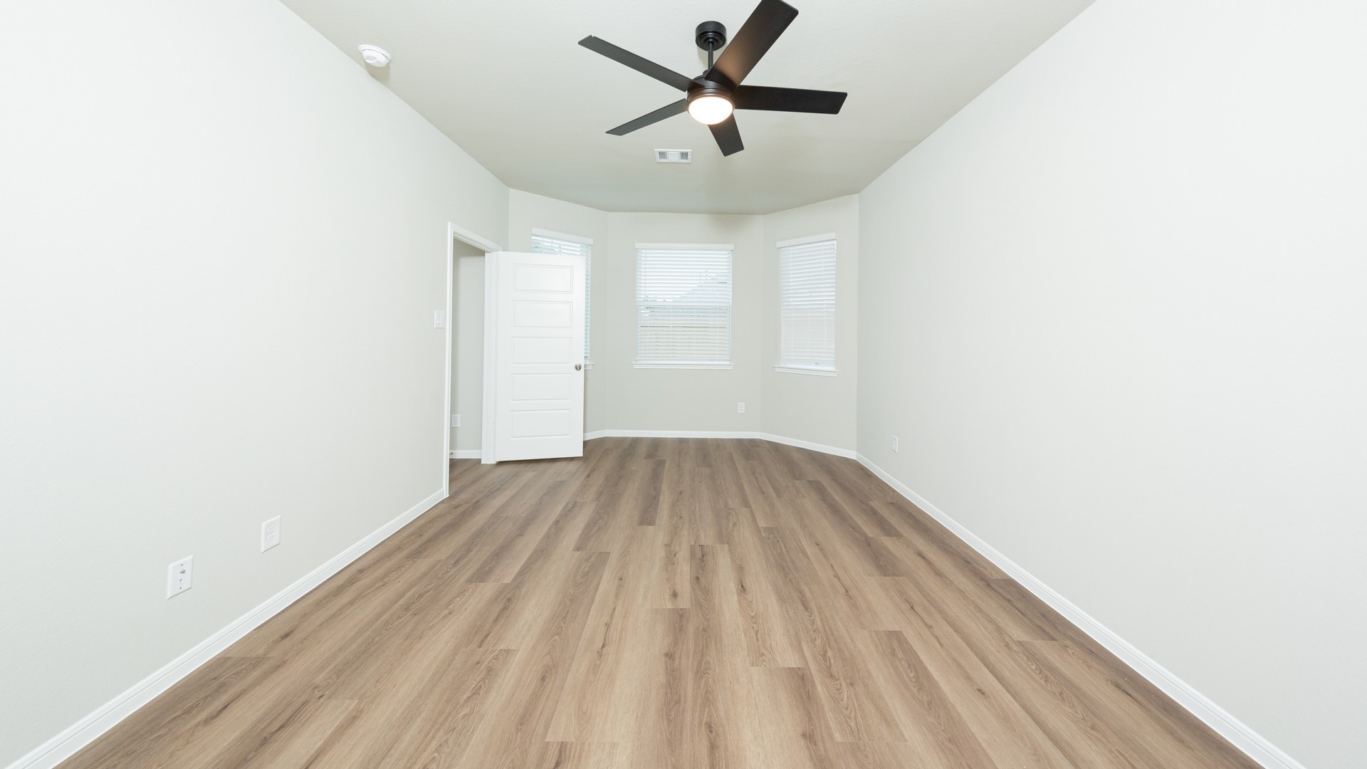 2970 Sir Ian Blake Drive, Conroe, TX 77301