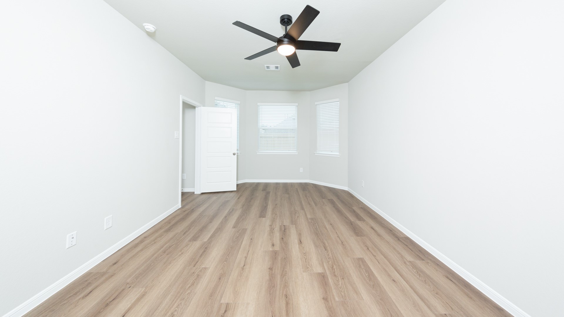 2970 Sir Ian Blake Drive, Conroe, TX 77301