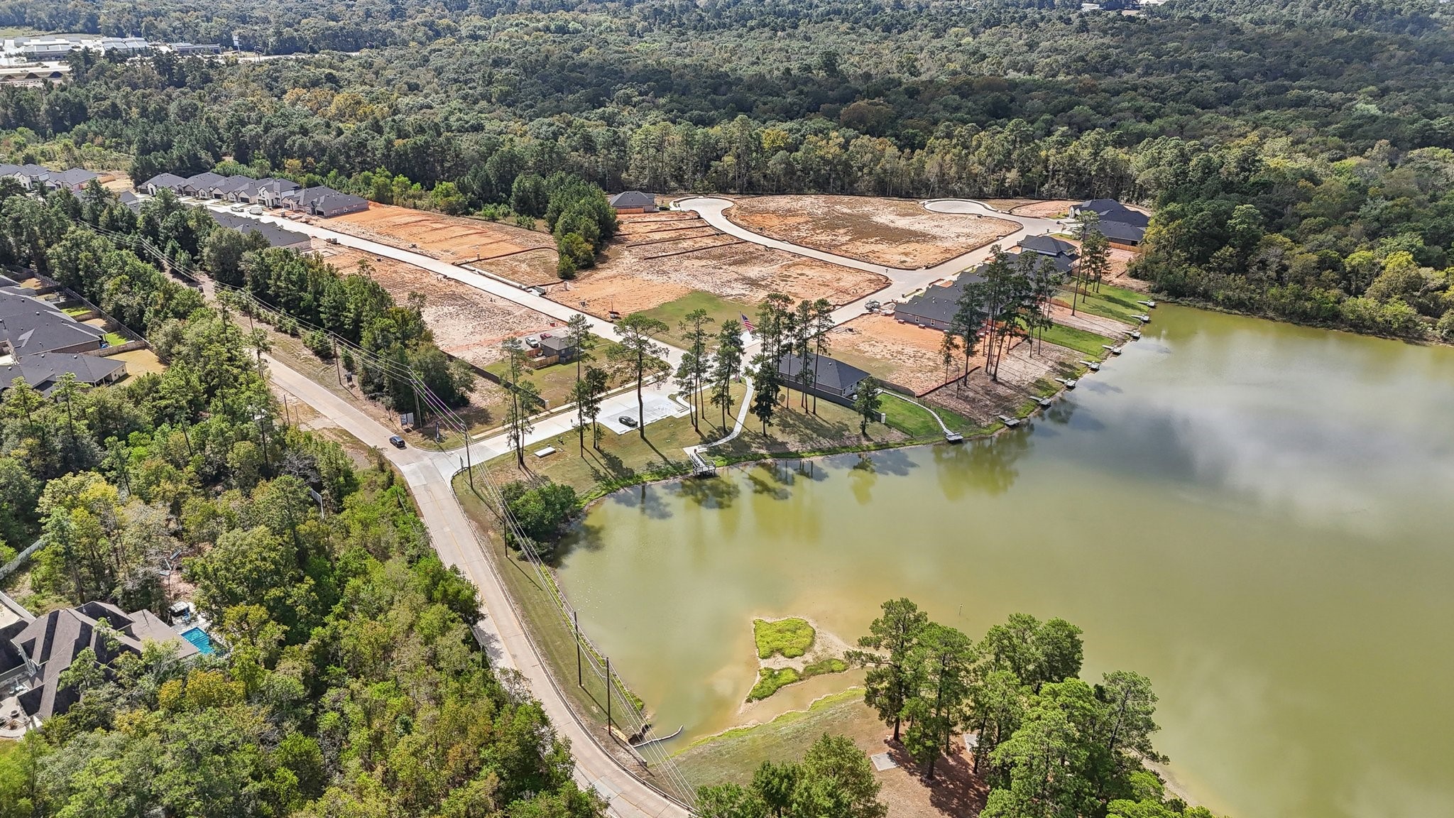 611 Paisley Harbor Court, Conroe, TX 77304
