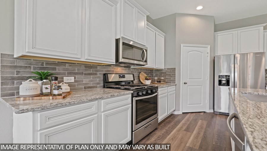 611 Paisley Harbor Court, Conroe, TX 77304