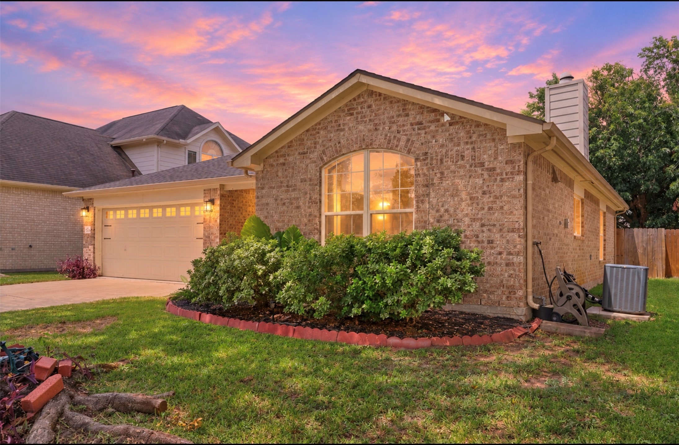 17234 Trace Glen Lane, Houston, TX 77083