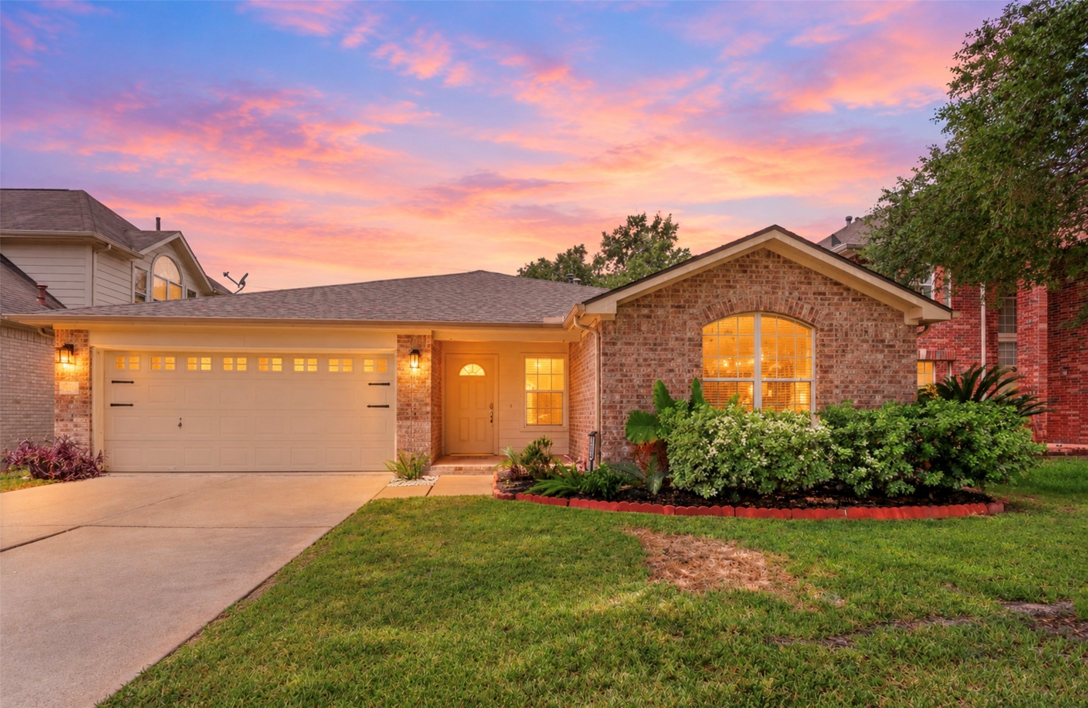 17234 Trace Glen Lane, Houston, TX 77083