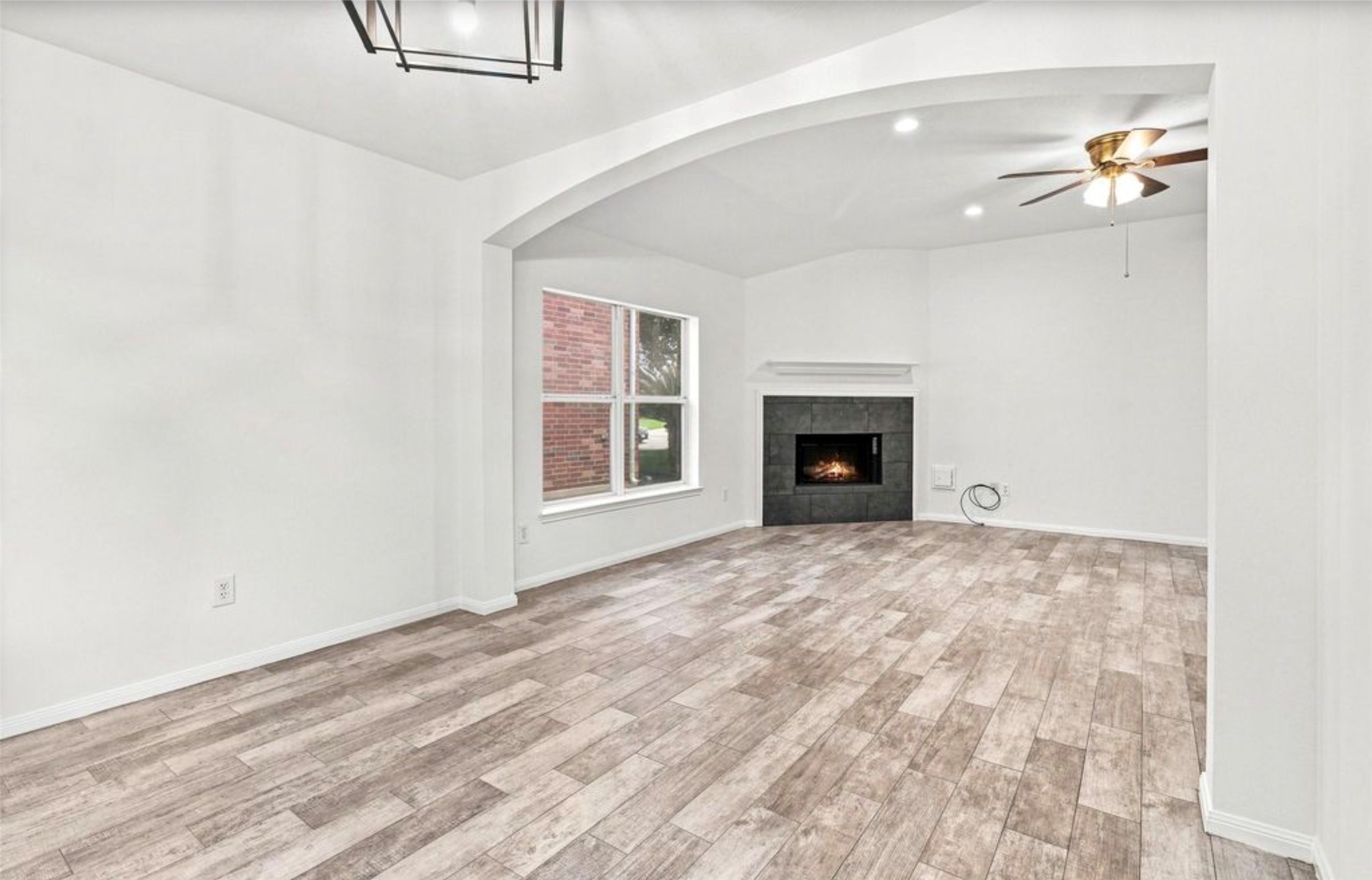 17234 Trace Glen Lane, Houston, TX 77083