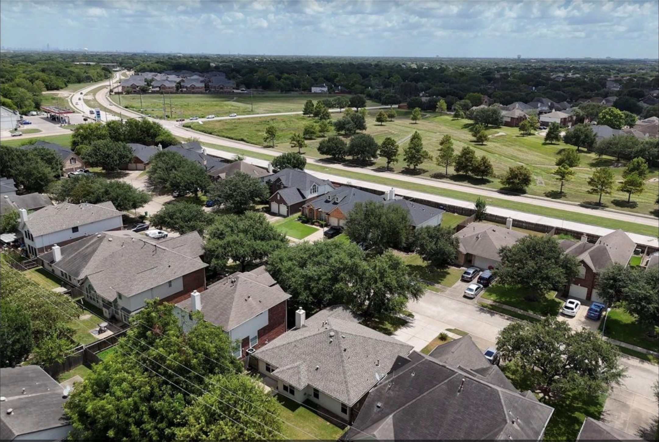 17234 Trace Glen Lane, Houston, TX 77083