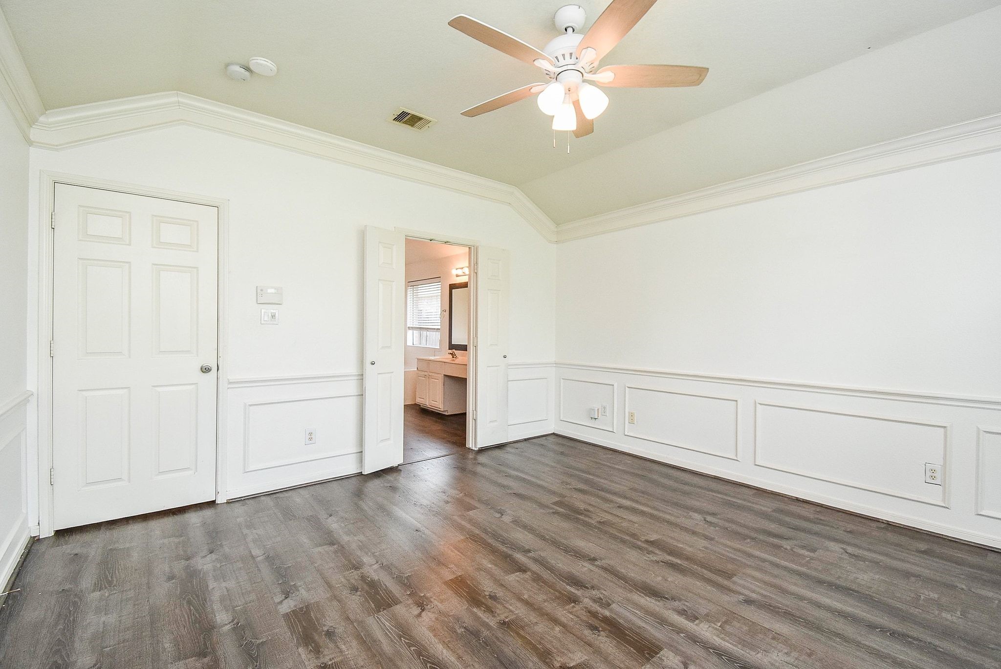 128 Long Canyon Lane, Richmond, TX 77469