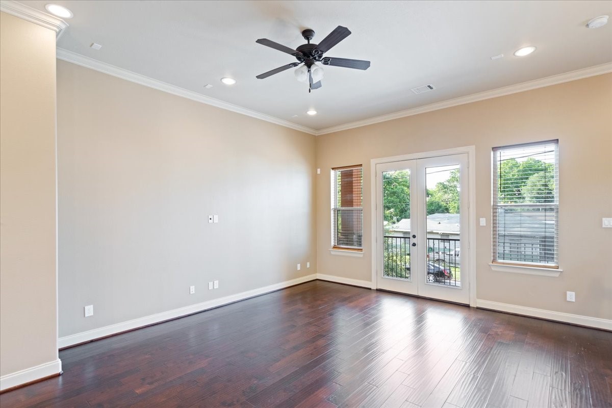 1516 Amundsen Street, Houston, TX 77009