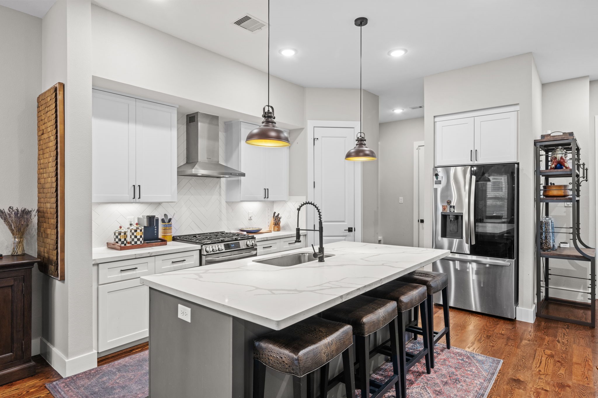 816 E 38th St, #C, Houston, TX 77022