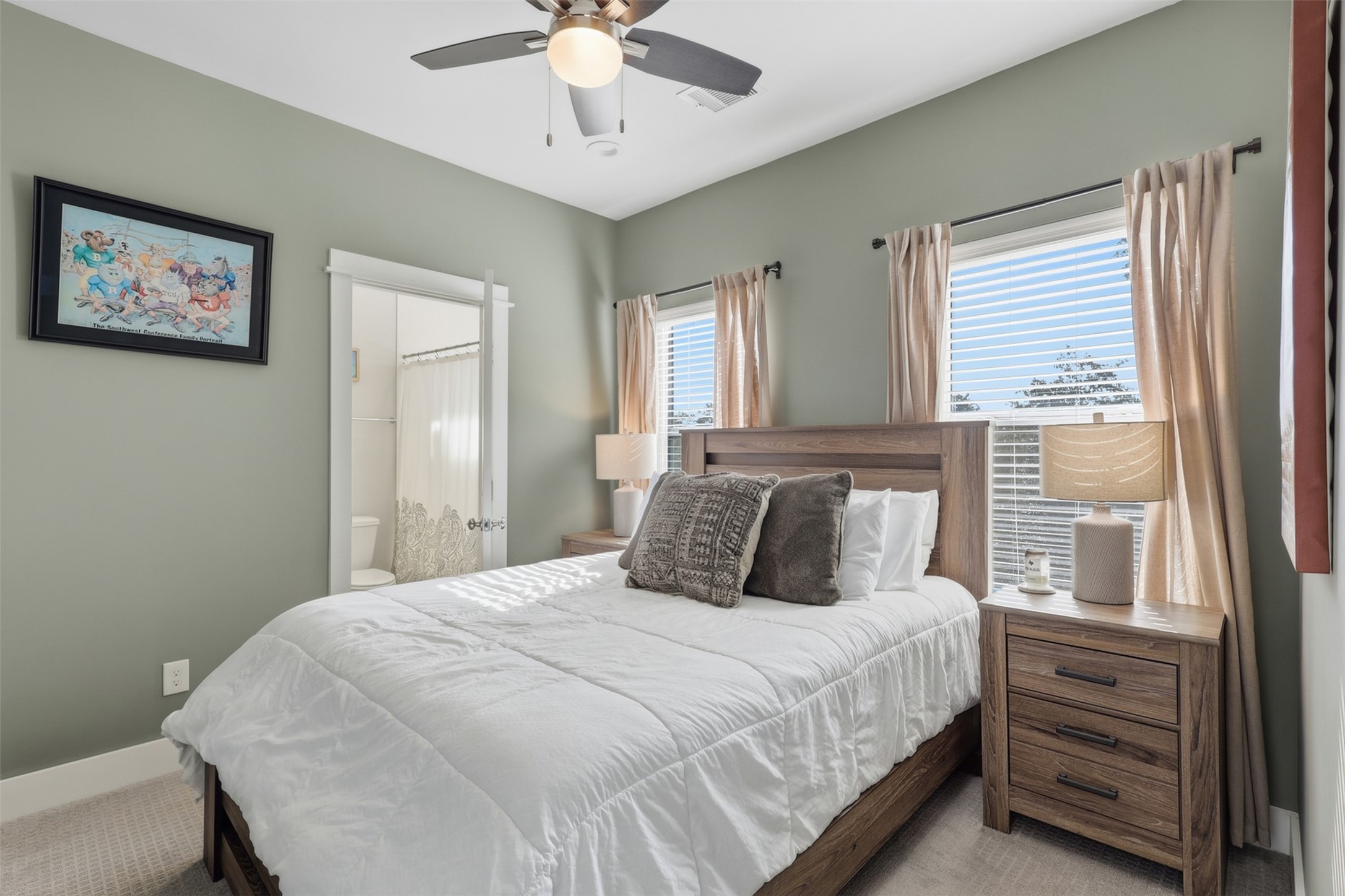 728 W Donovan Street, Houston, TX 77091