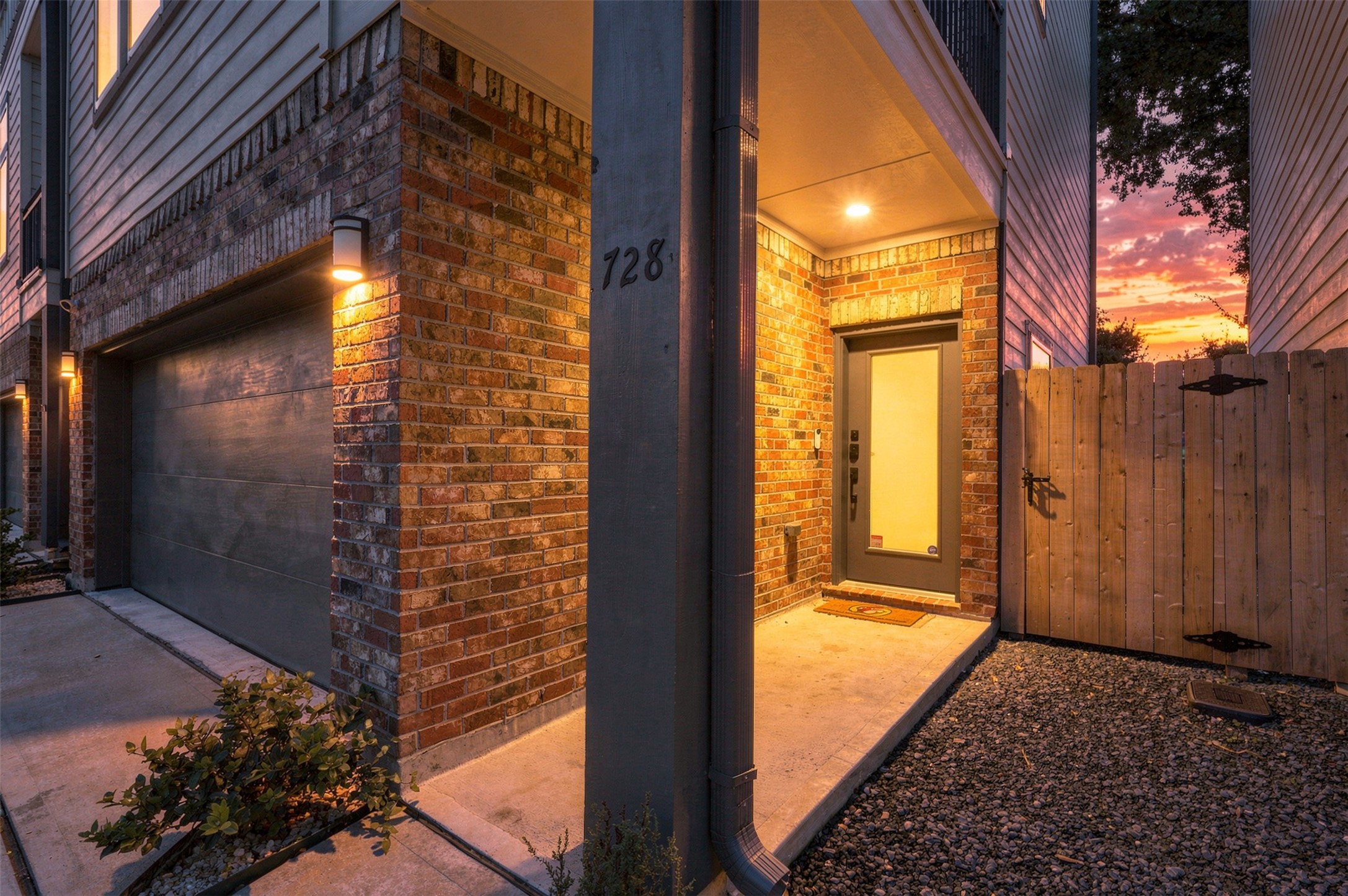 728 W Donovan Street, Houston, TX 77091