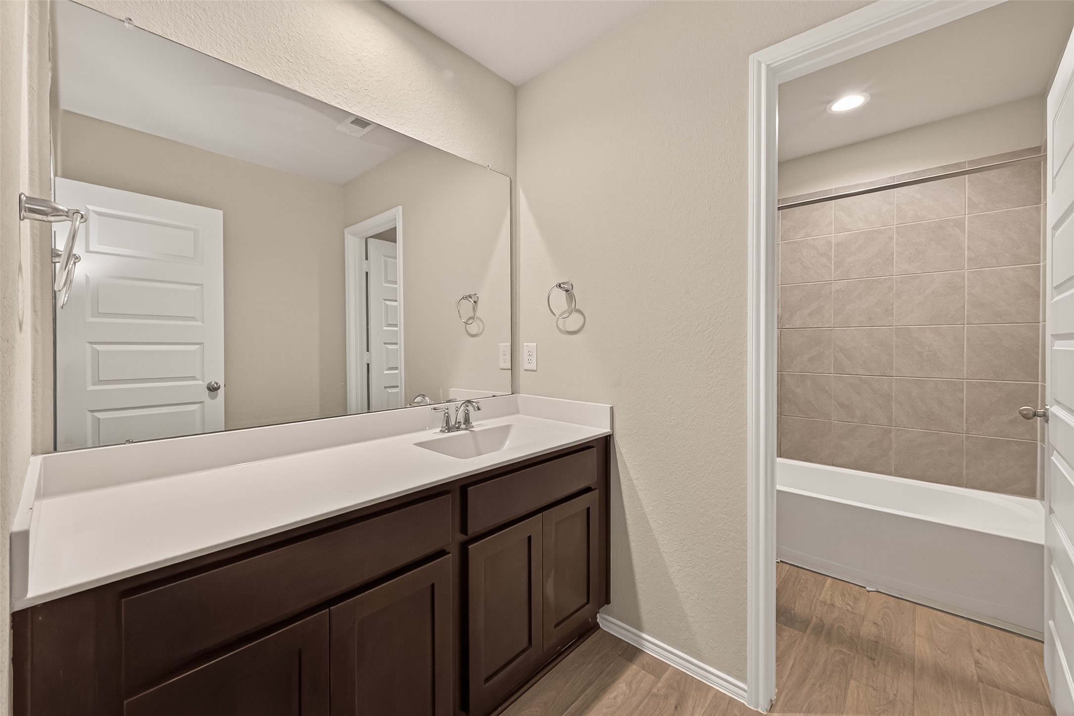 1614 Chase Anchor Court, Richmond, TX 77469