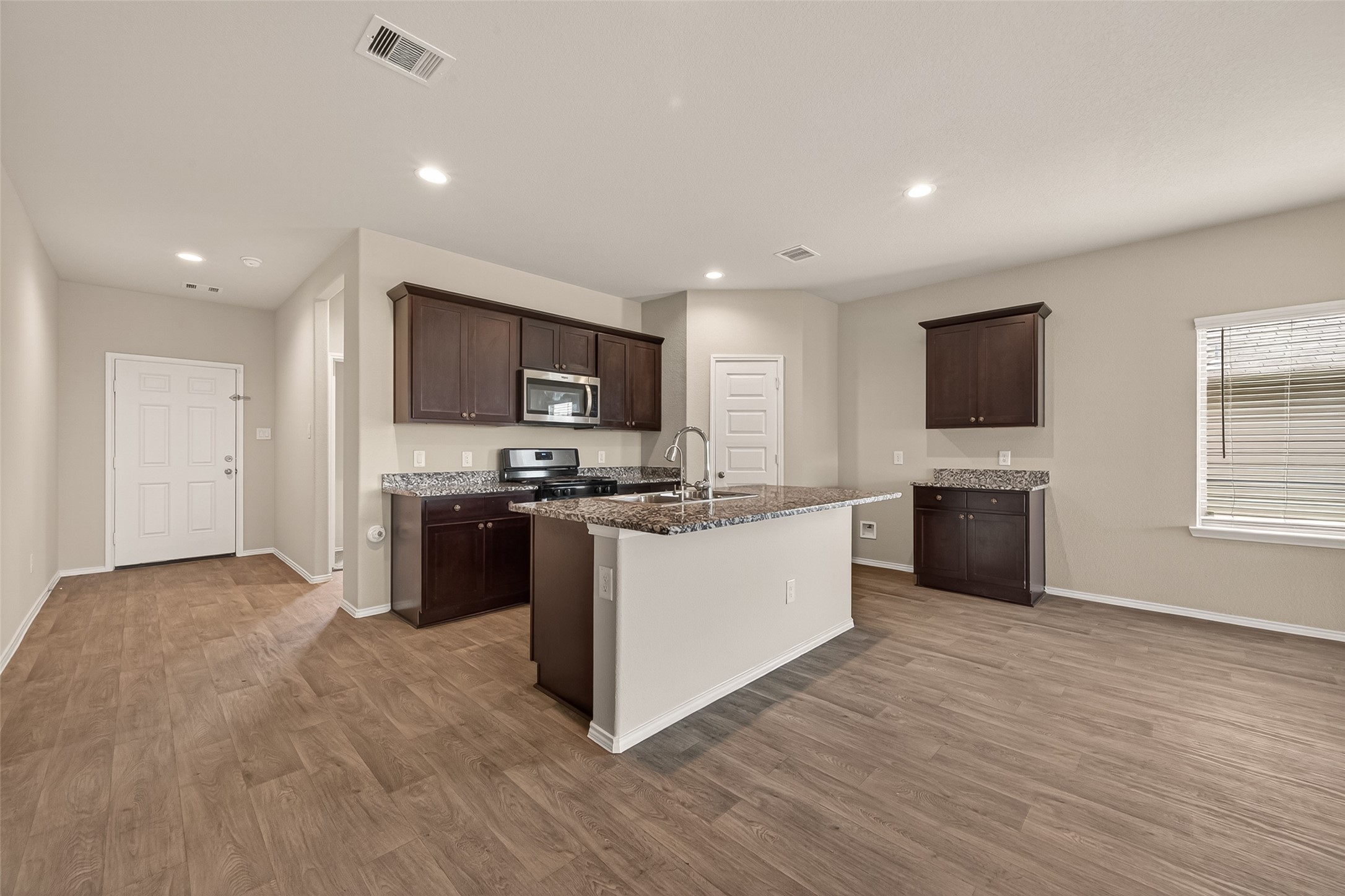 1614 Chase Anchor Court, Richmond, TX 77469