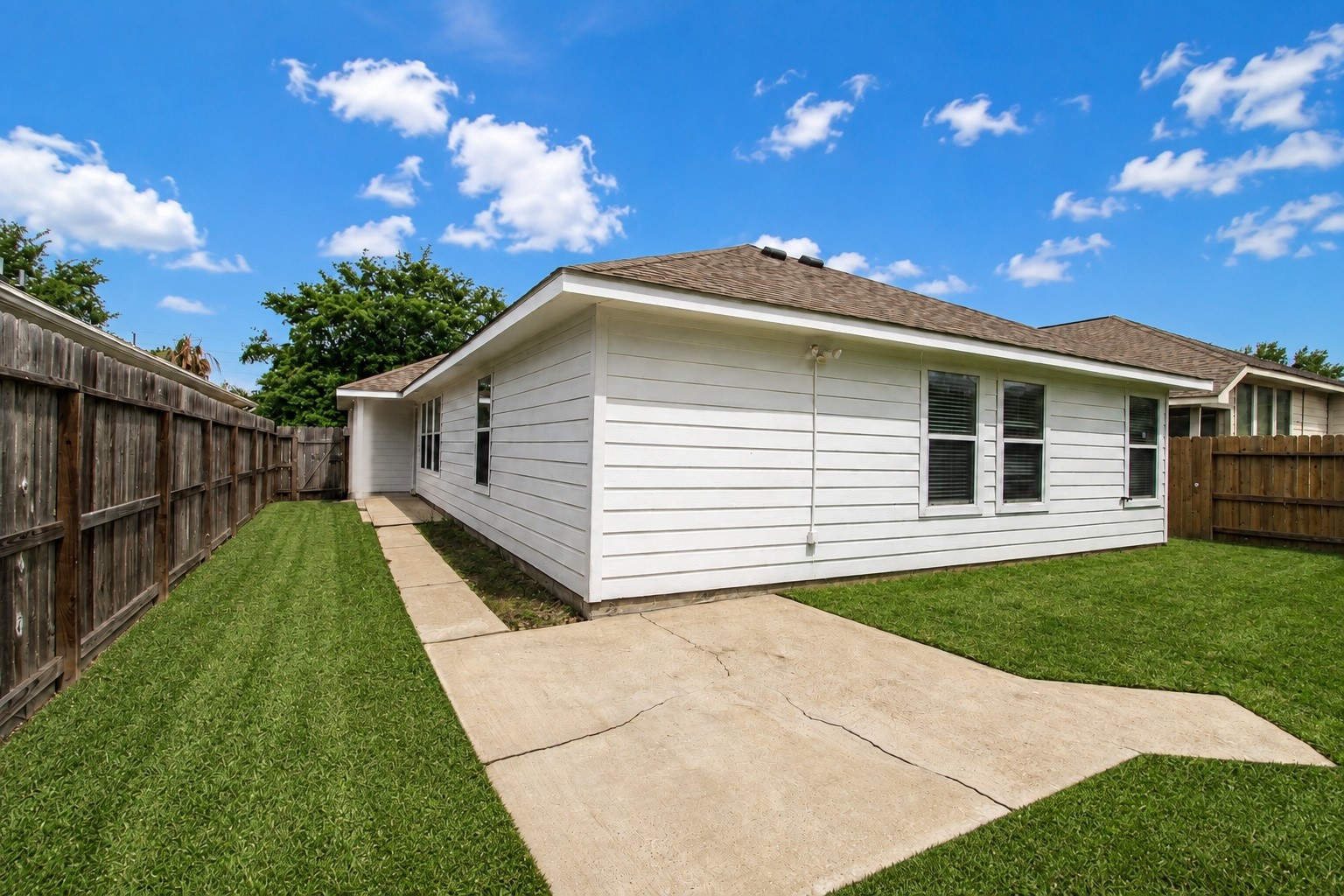 *Virtually Staged* Backyard