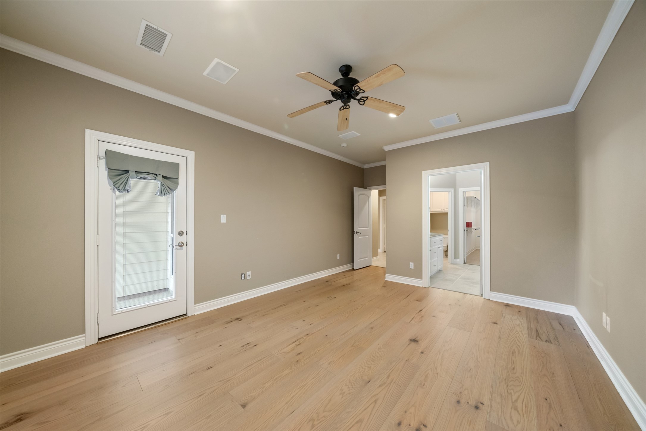 17412 Waterview Drive, Montgomery, TX 77356