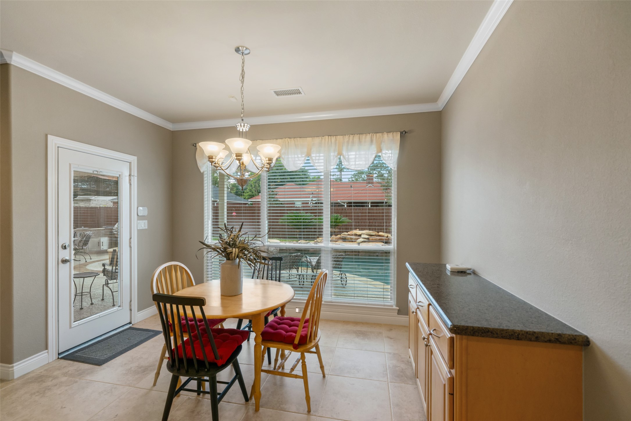 17412 Waterview Drive, Montgomery, TX 77356