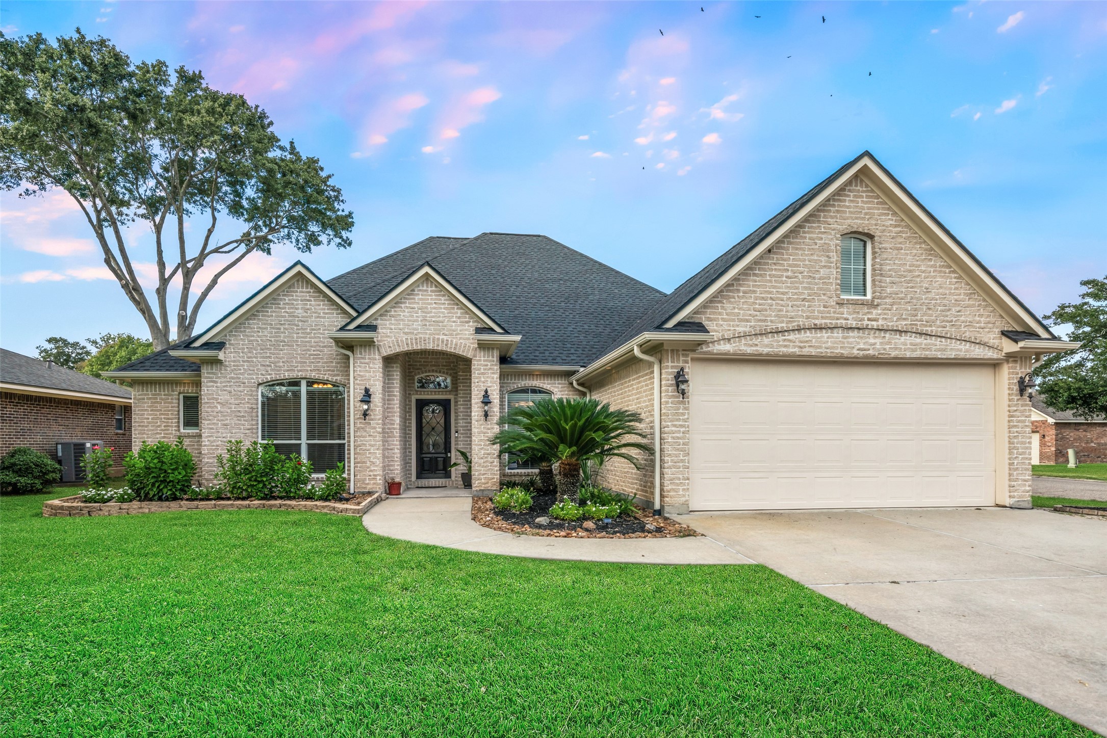 17412 Waterview Drive, Montgomery, TX 77356