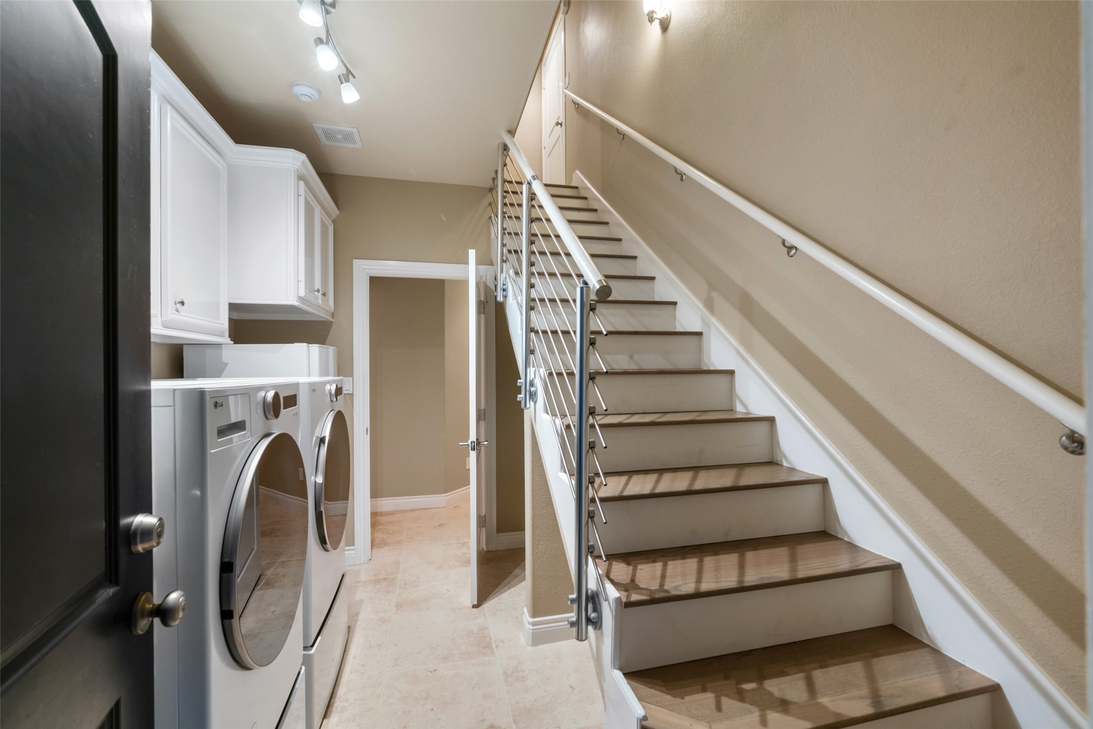 17412 Waterview Drive, Montgomery, TX 77356