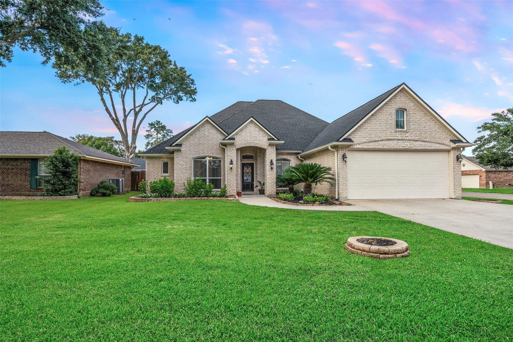 17412 Waterview Drive, Montgomery, TX 77356