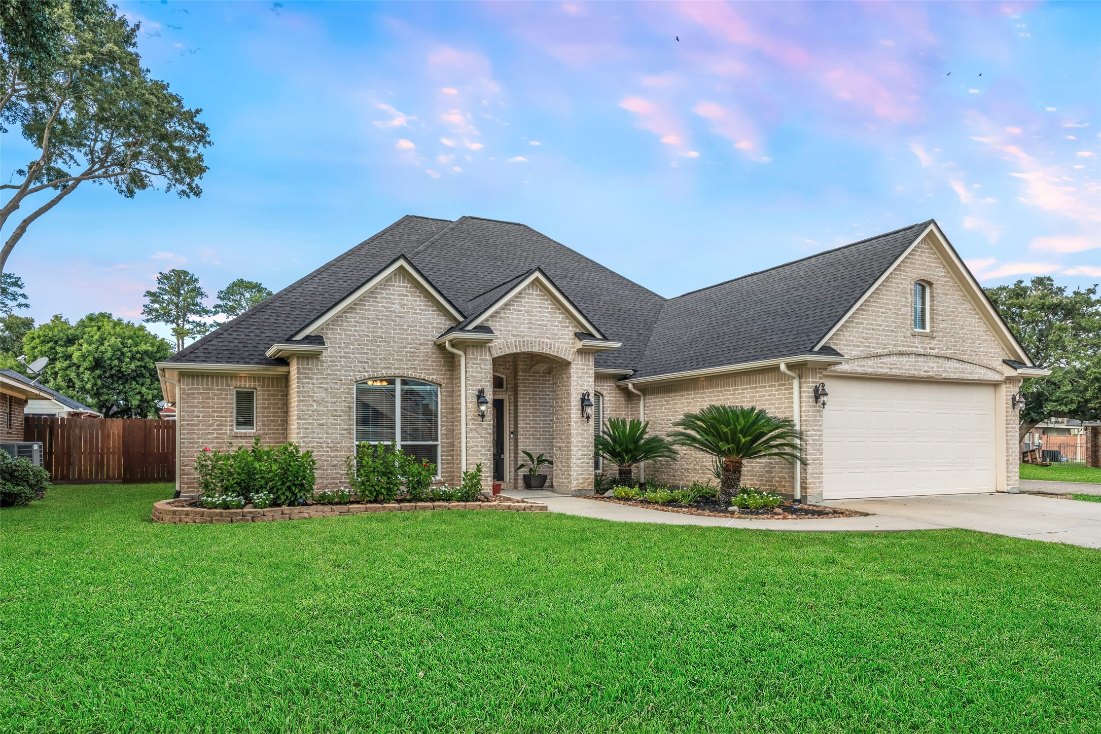 17412 Waterview Drive, Montgomery, TX 77356