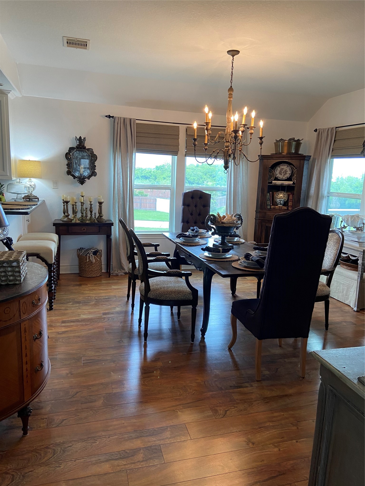 246 Debbie Lane, San Leon, TX 77539
