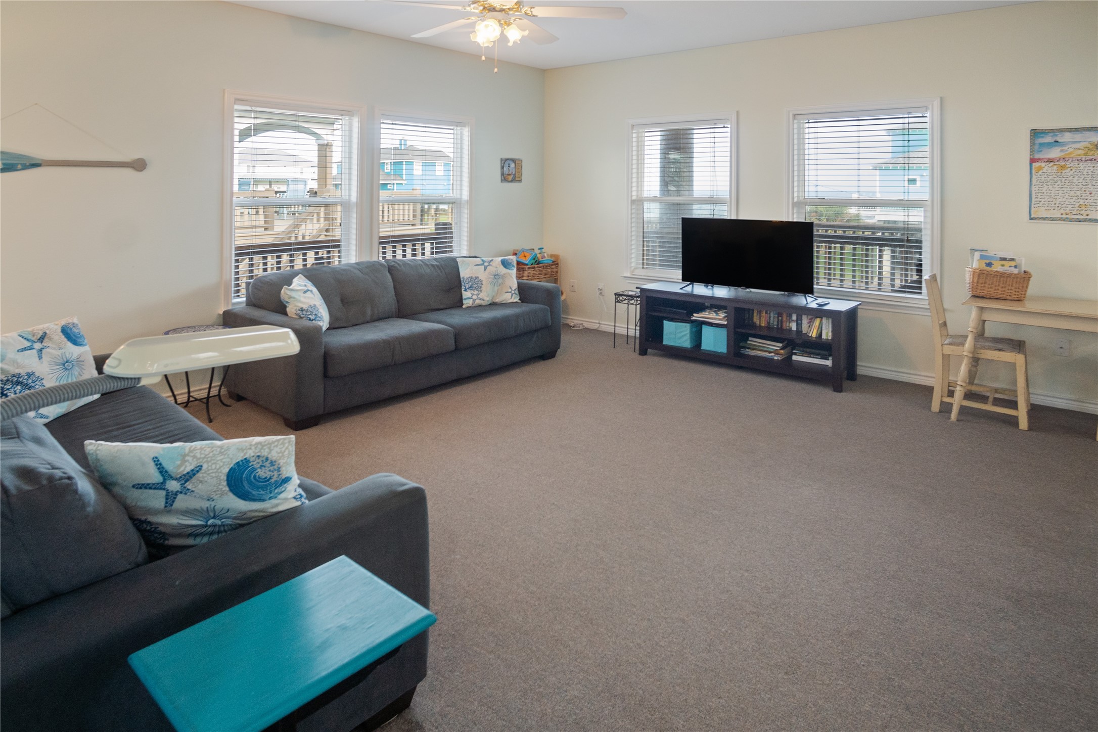 2691 Gillespie, Crystal Beach, TX 77650