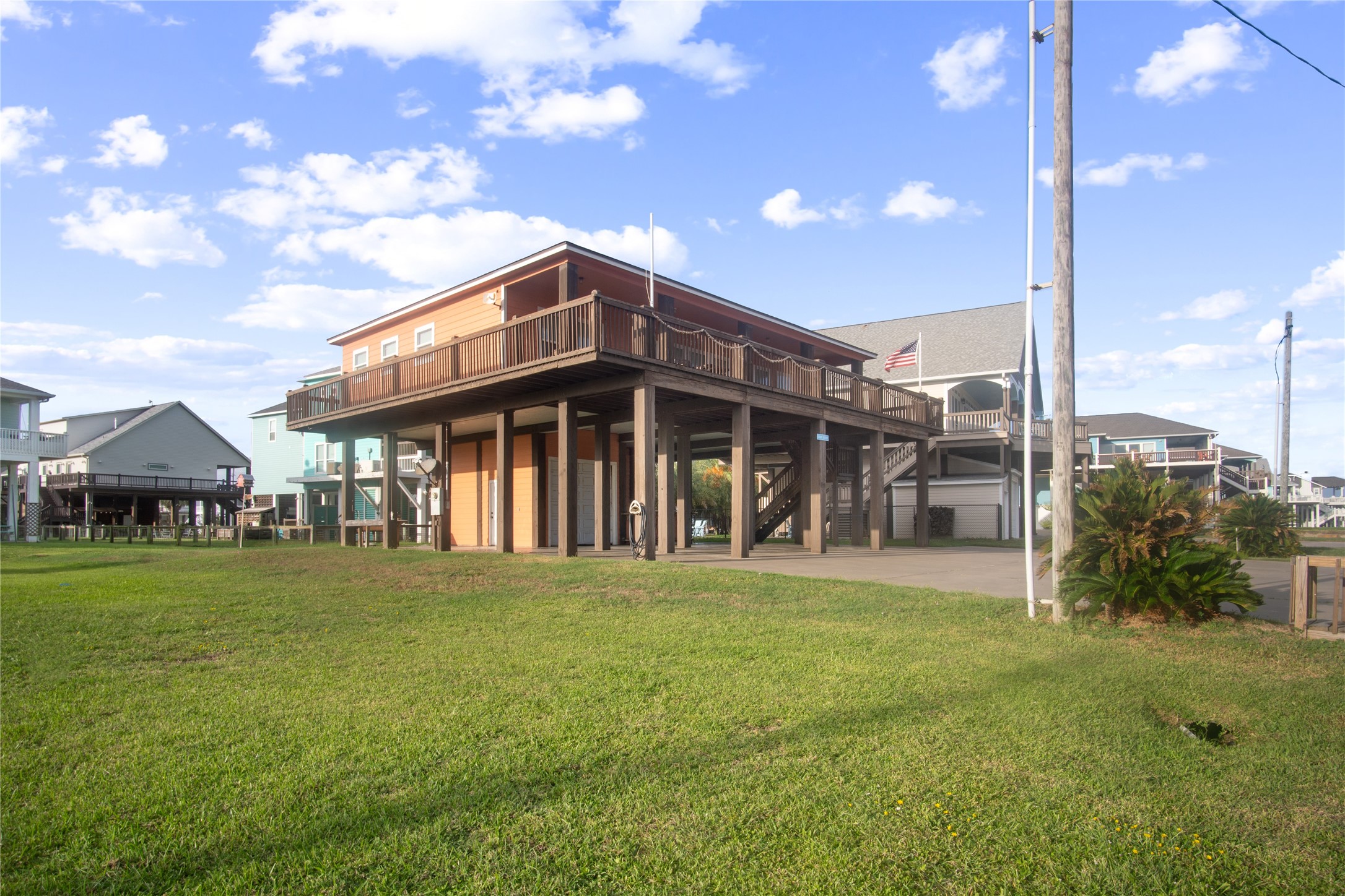 2691 Gillespie, Crystal Beach, TX 77650 2691 Gillespie, Crystal Beach, TX 77650