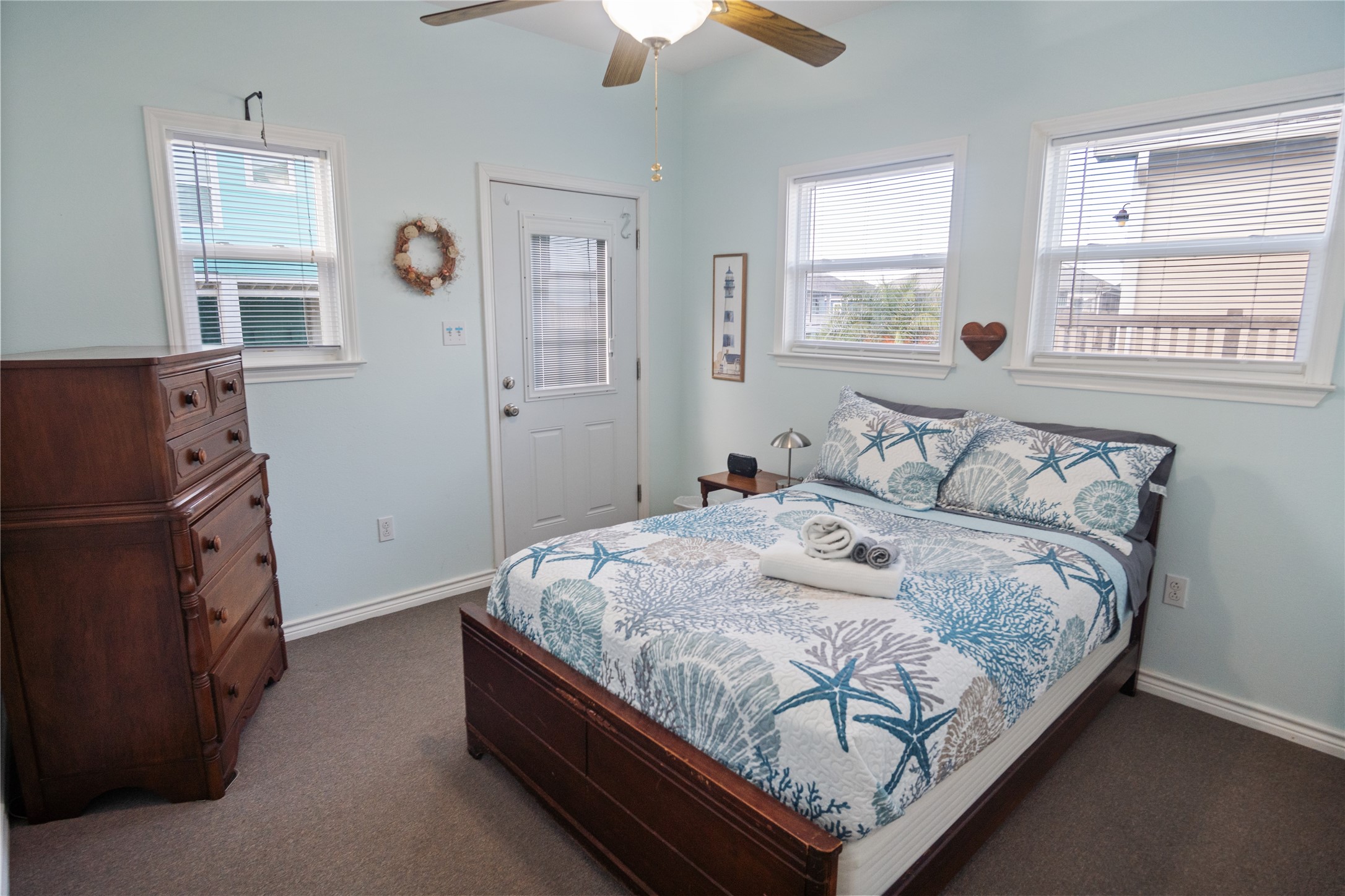 2691 Gillespie, Crystal Beach, TX 77650