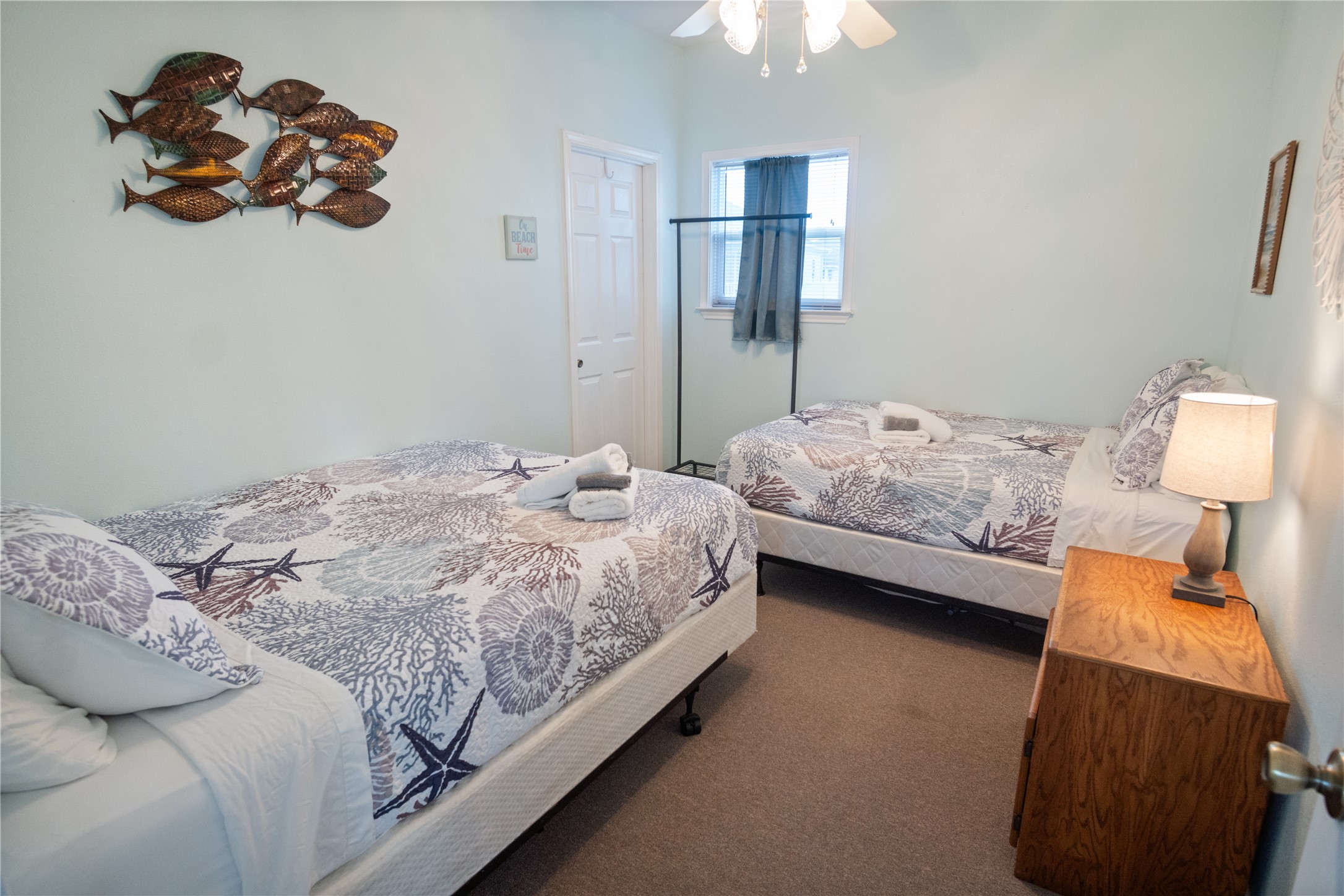 2691 Gillespie, Crystal Beach, TX 77650