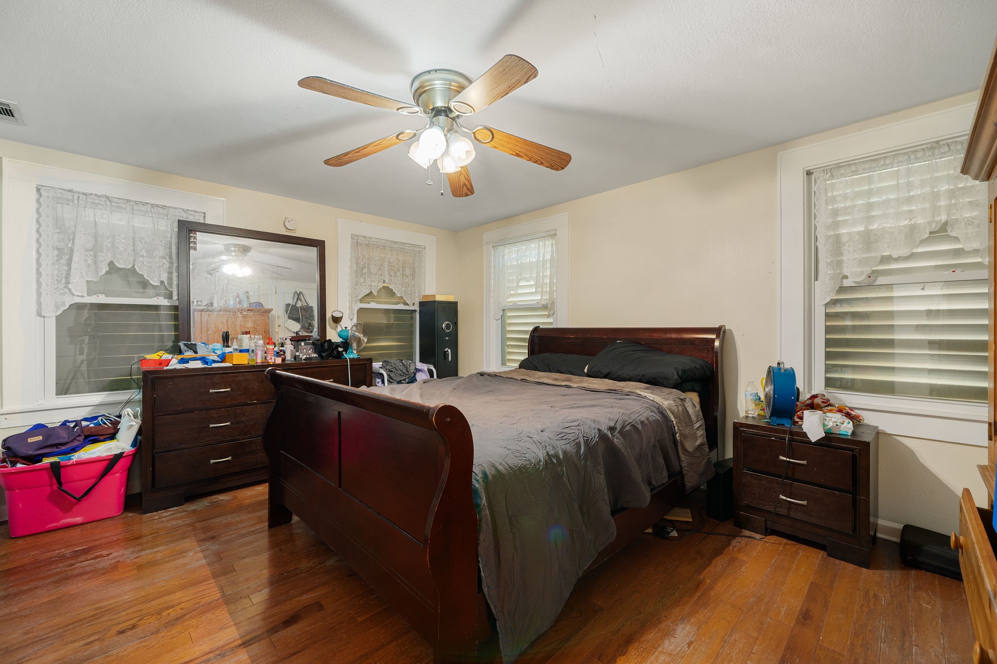 1408 Mechanic Street, Galveston, TX 77550
