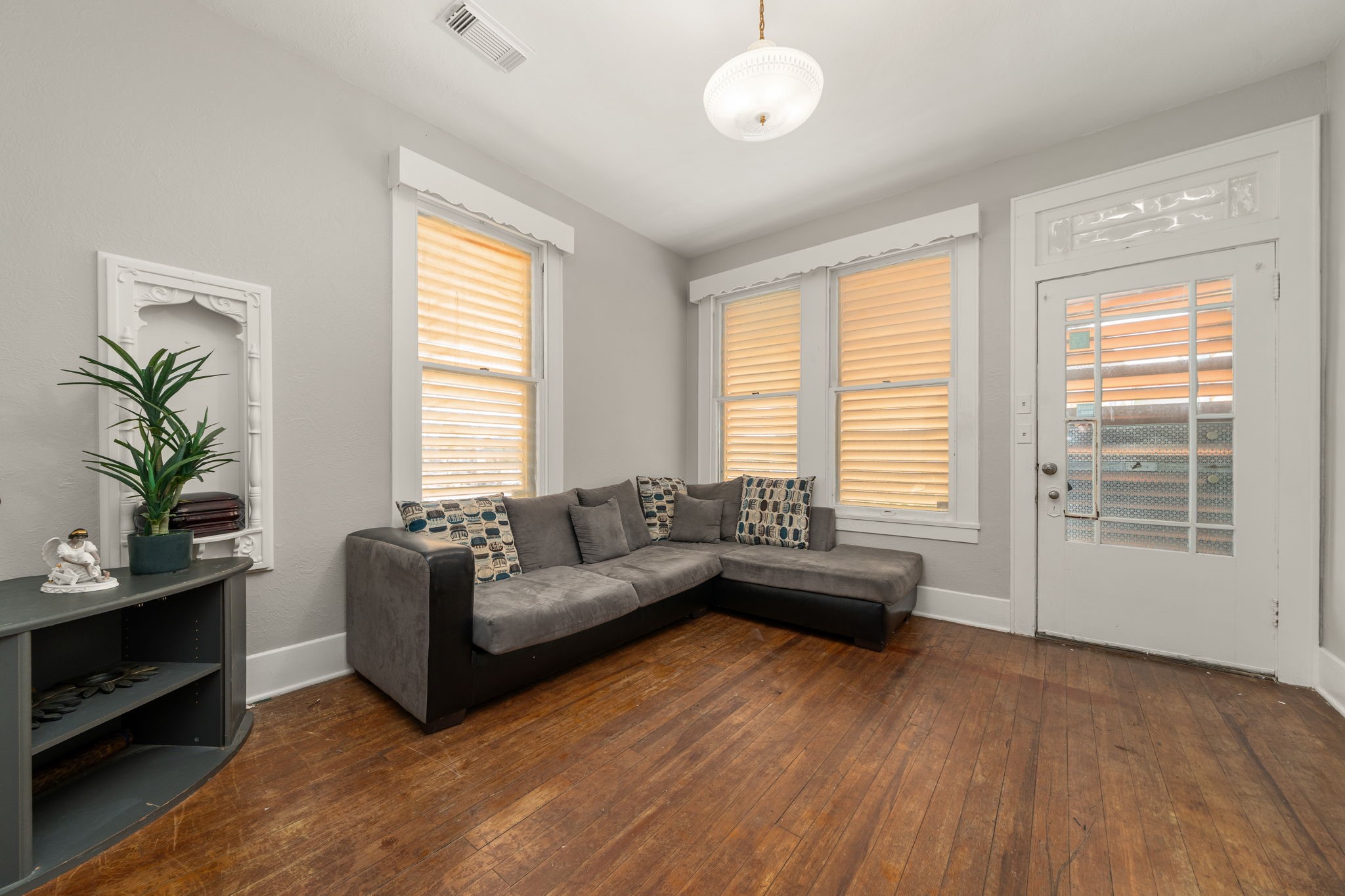1408 Mechanic Street, Galveston, TX 77550