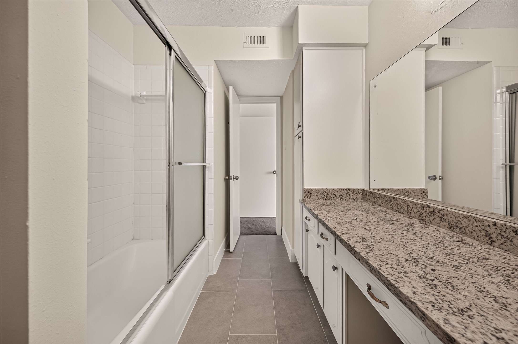507 N Post Oak Lane, #507, Houston, TX 77024