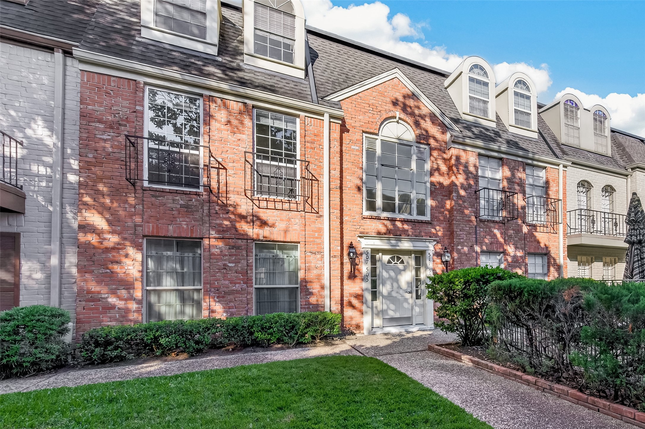 507 N Post Oak Lane, #507, Houston, TX 77024