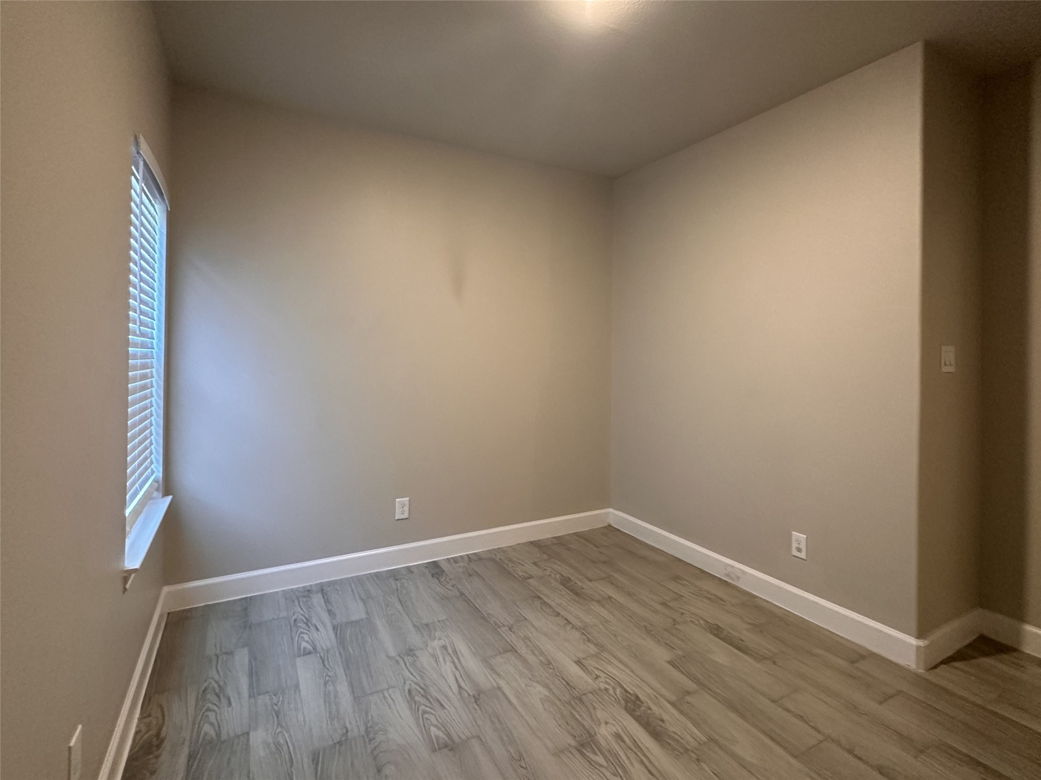104 Turner Drive, Willis, TX 77378