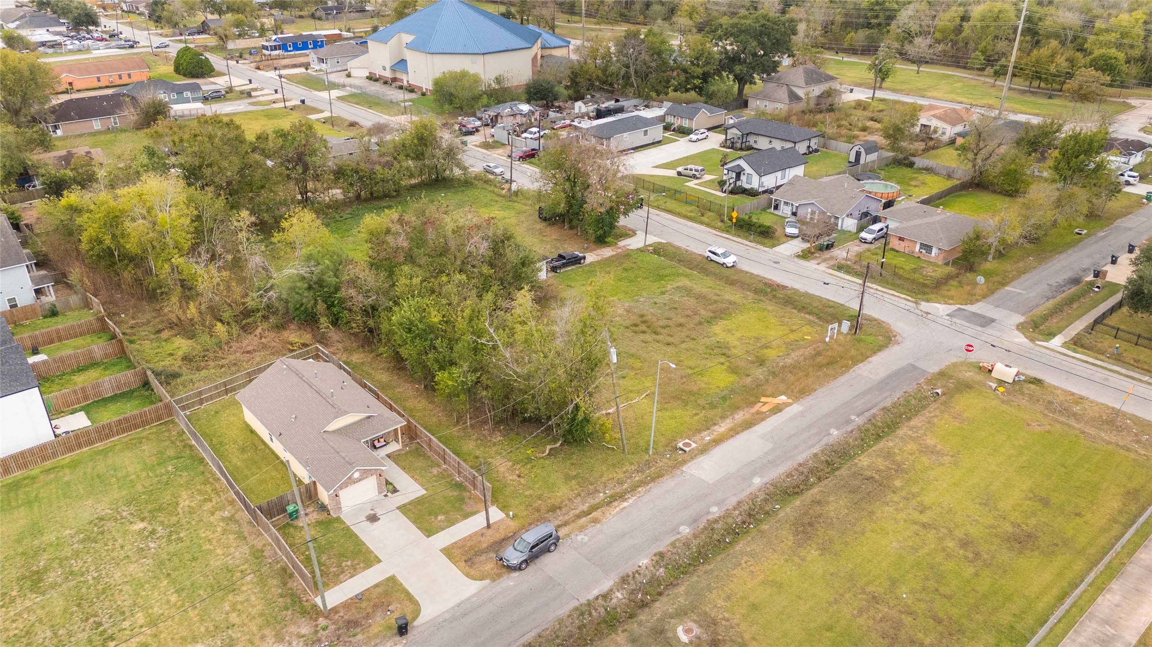 3720 Davenport Avenue, Houston, TX 77051