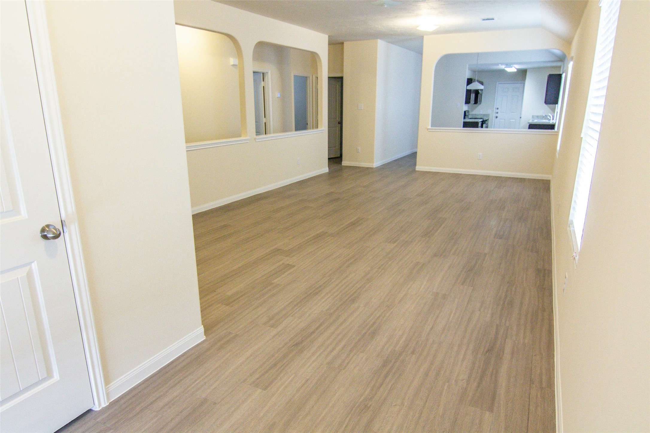 Photos may be representative of the floor plan and not the exact home. Finishes, layout, and features of the actual property for lease may vary. Photos may be representative of the floor plan and not the exact home. Finishes, layout, and features of the actual property for lease may vary.