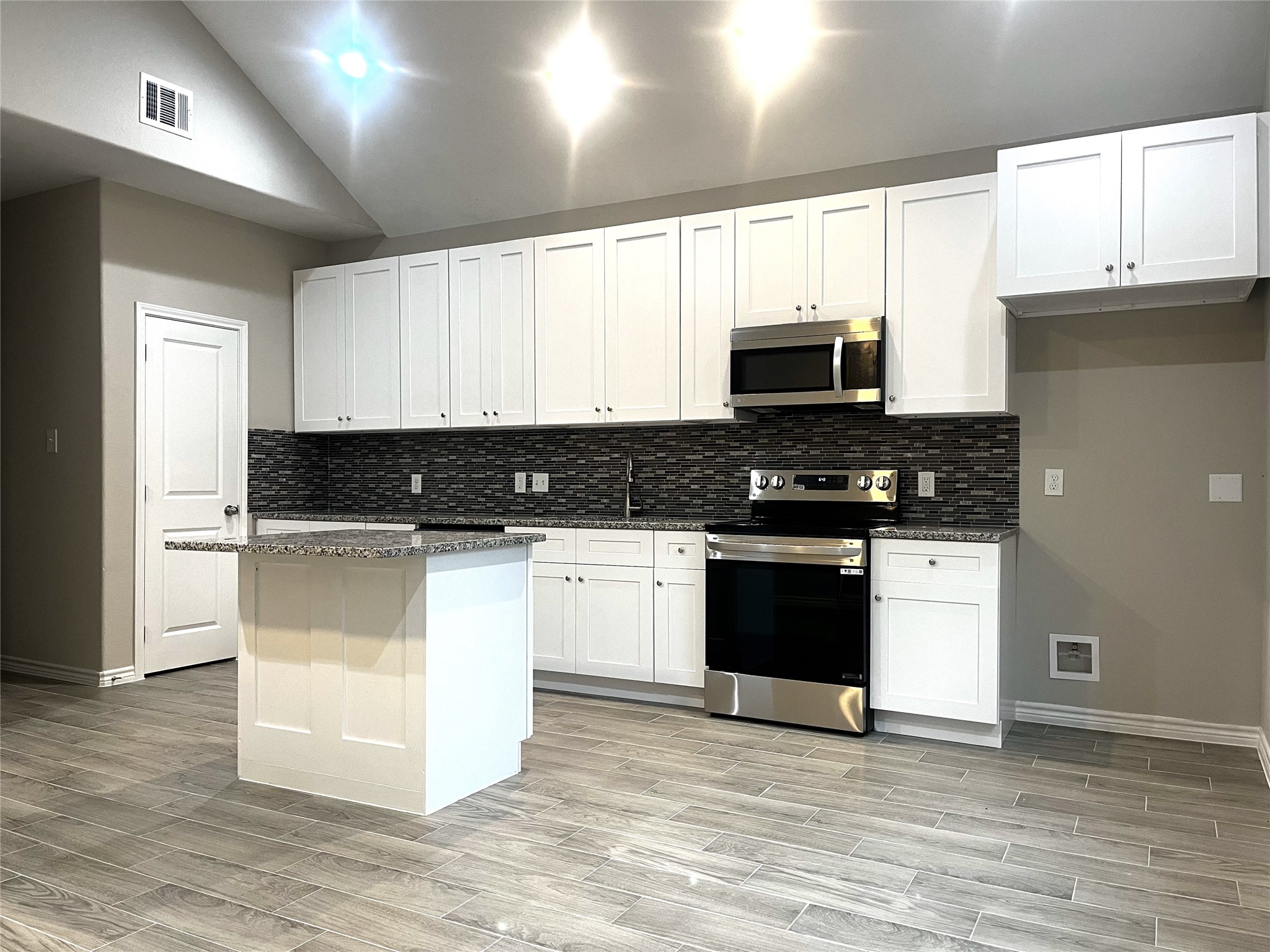 9083 Marigold Street, Wills Point, TX 77318
