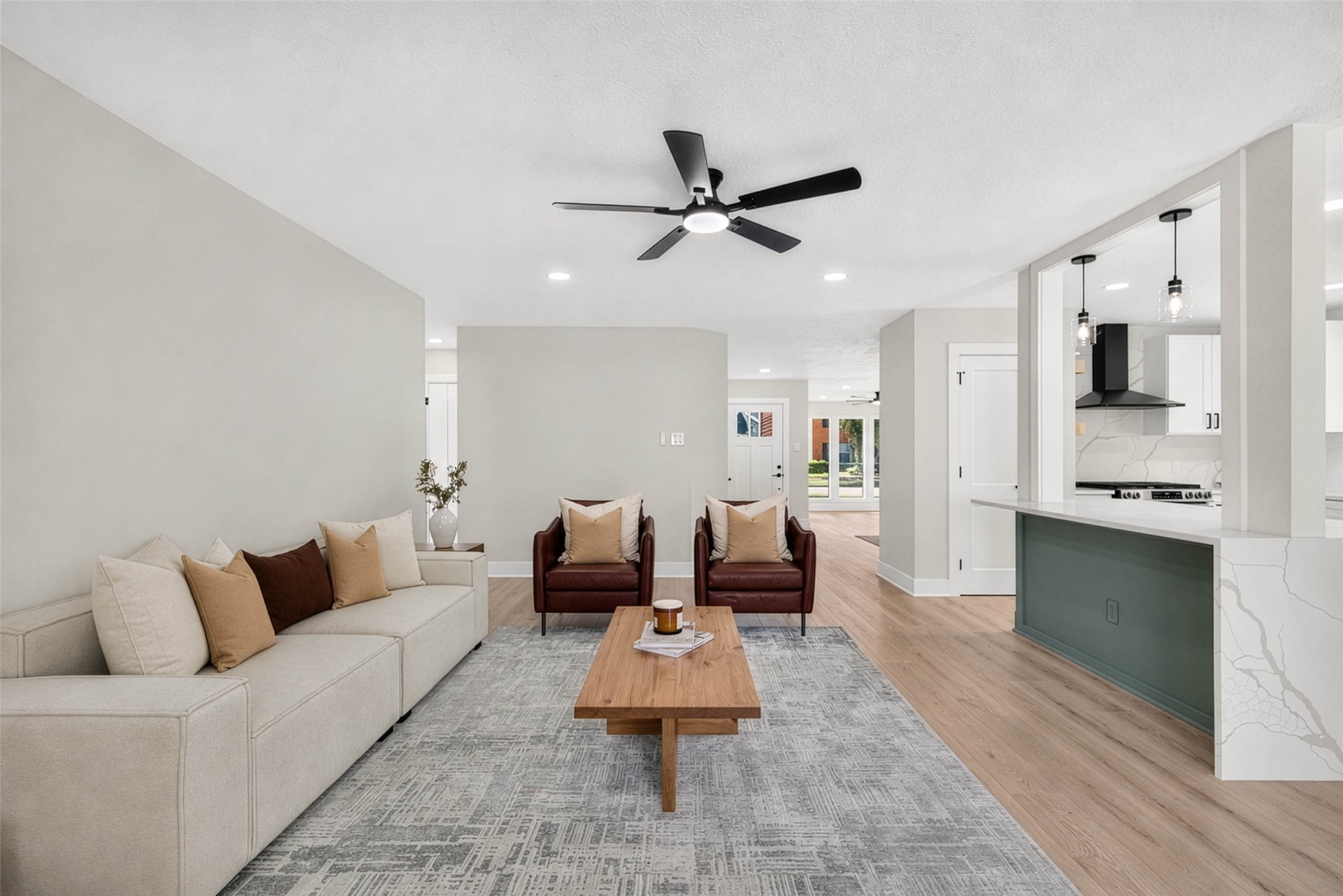 1723 Oak Ridge Drive, Kemah, TX 77565