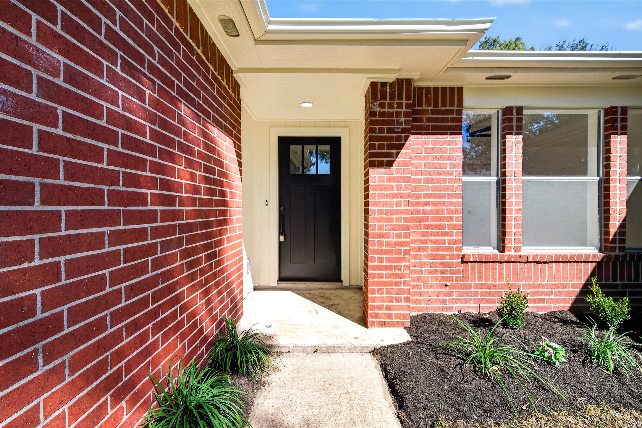 1723 Oak Ridge Drive, Kemah, TX 77565