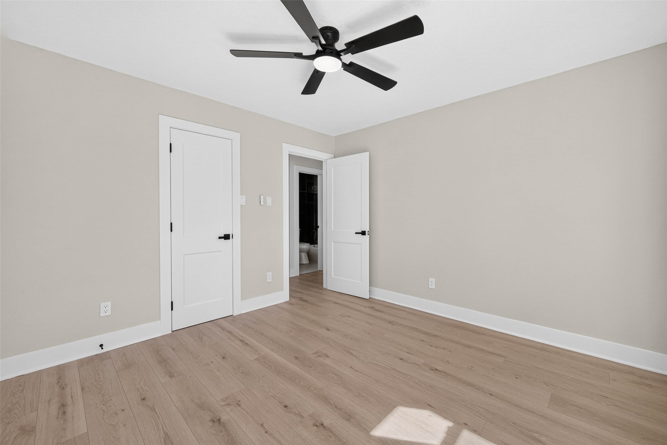 1723 Oak Ridge Drive, Kemah, TX 77565