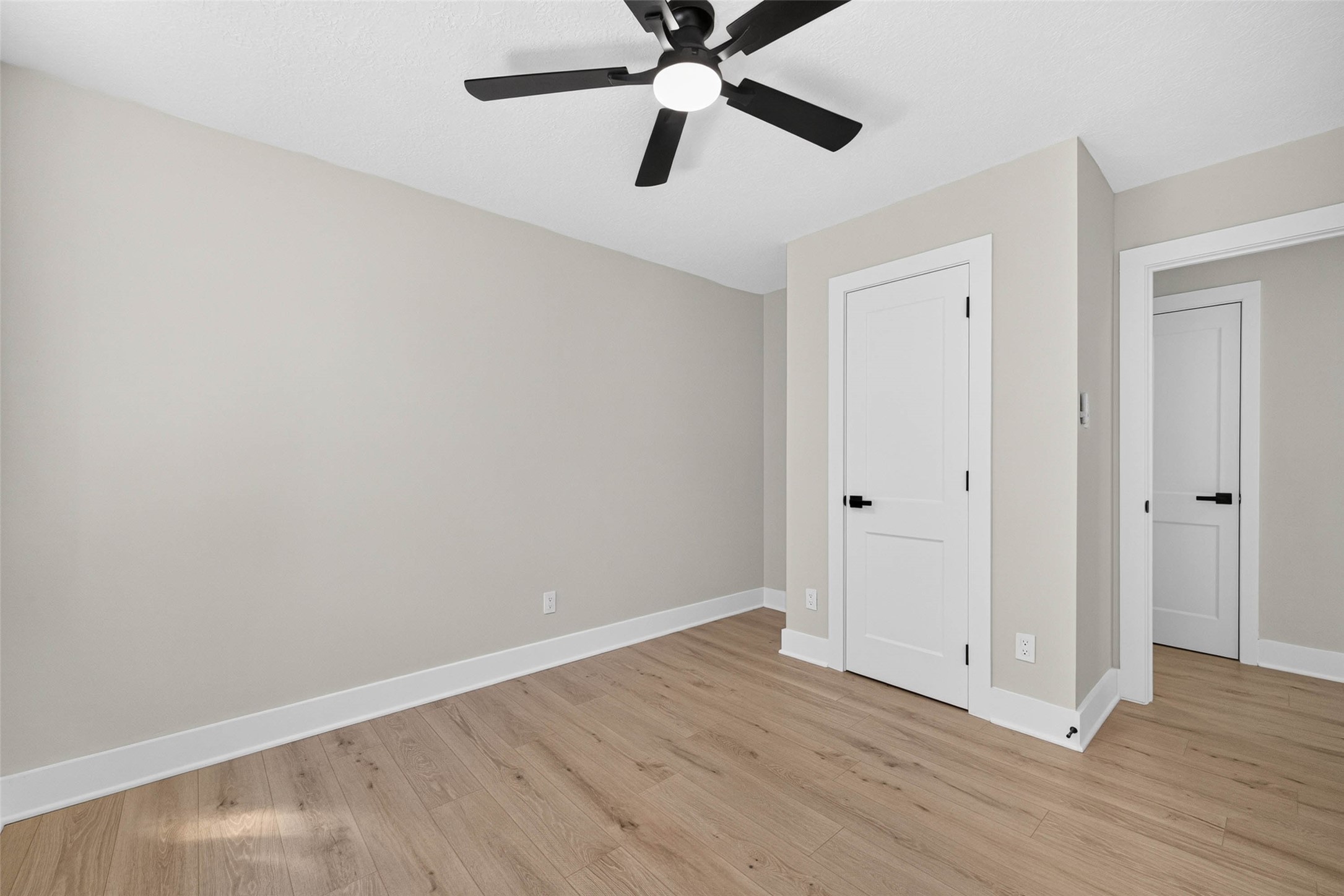 1723 Oak Ridge Drive, Kemah, TX 77565
